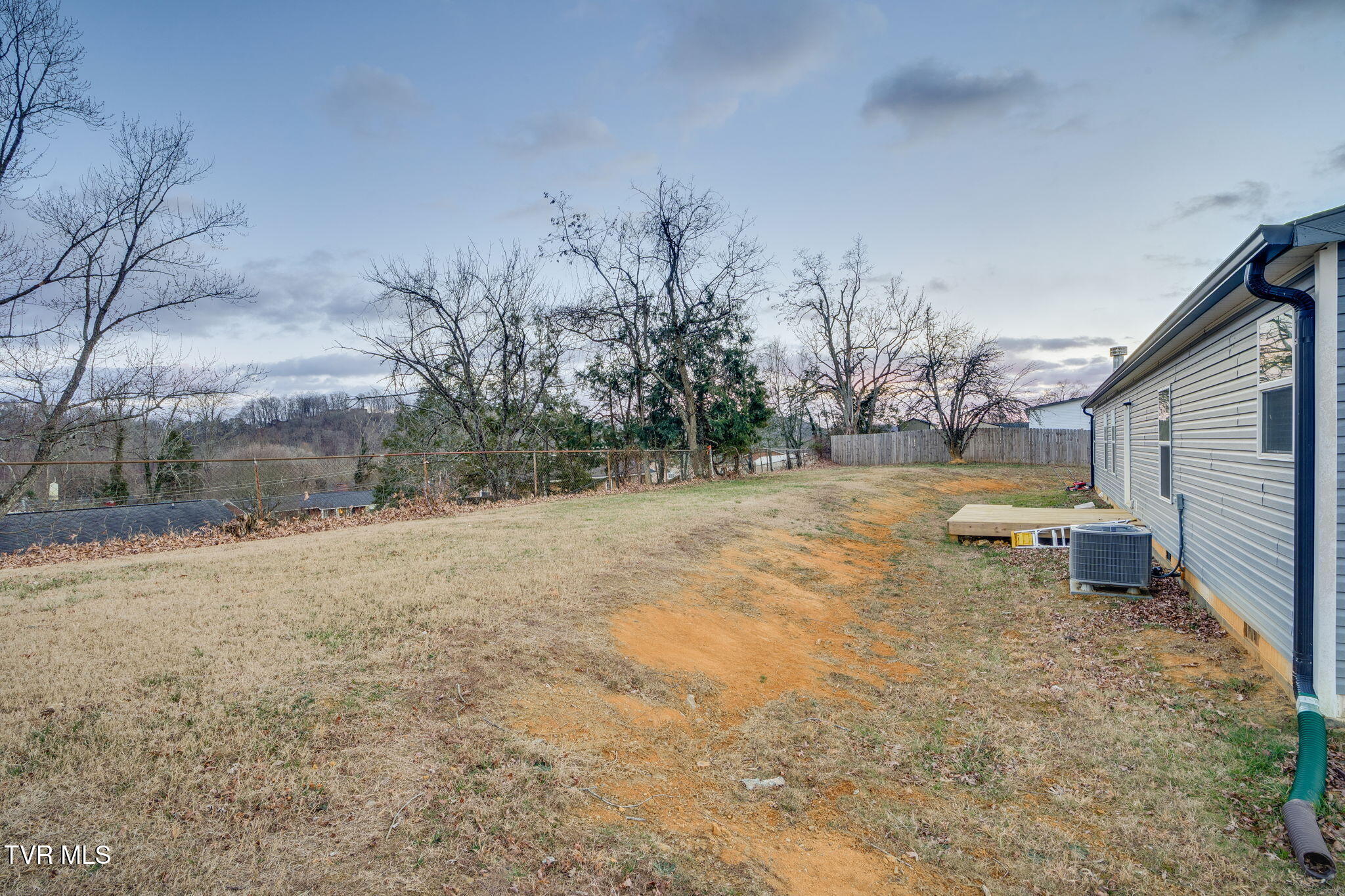 593 Summerville Road