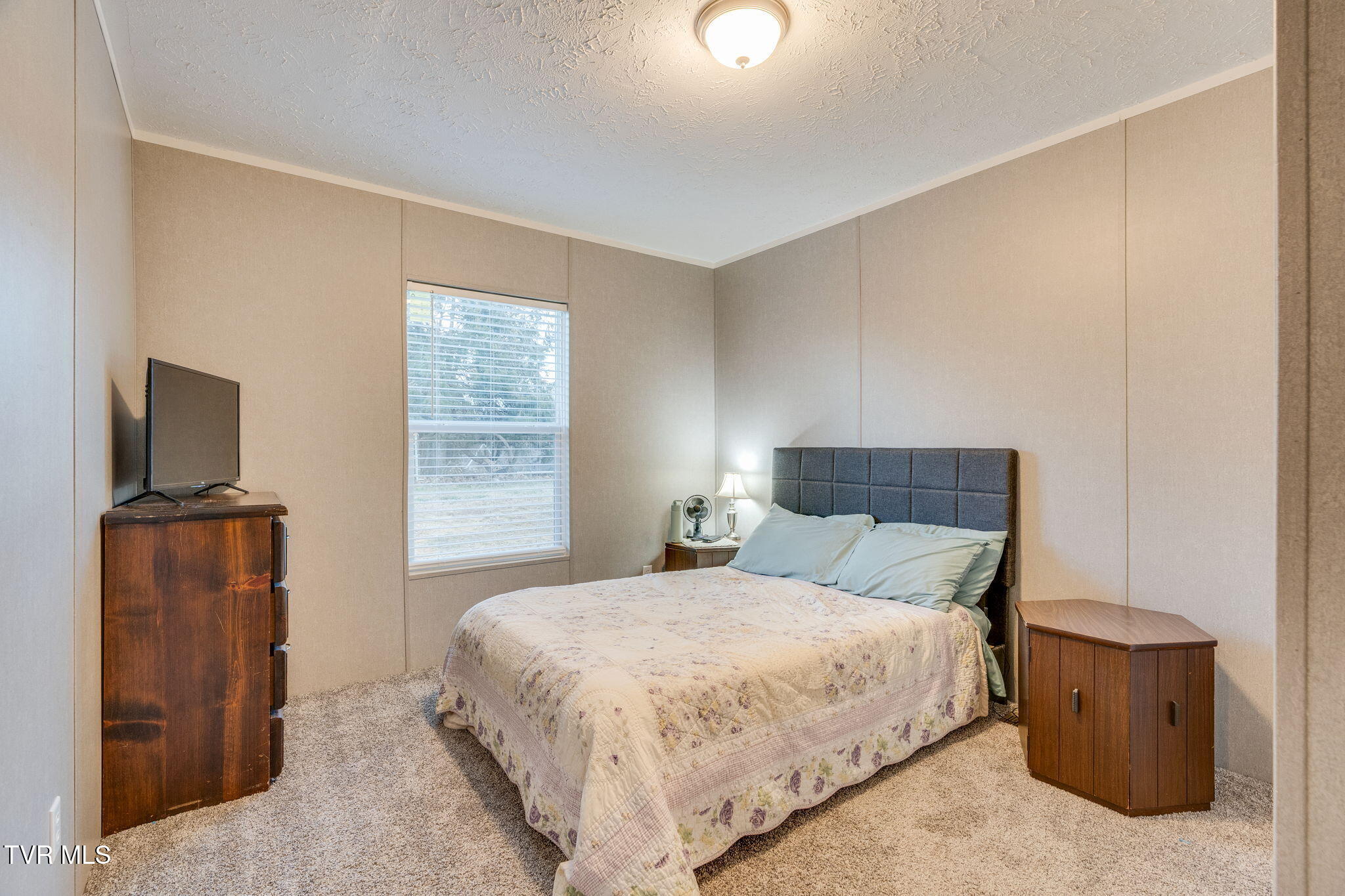 593 Summerville Road