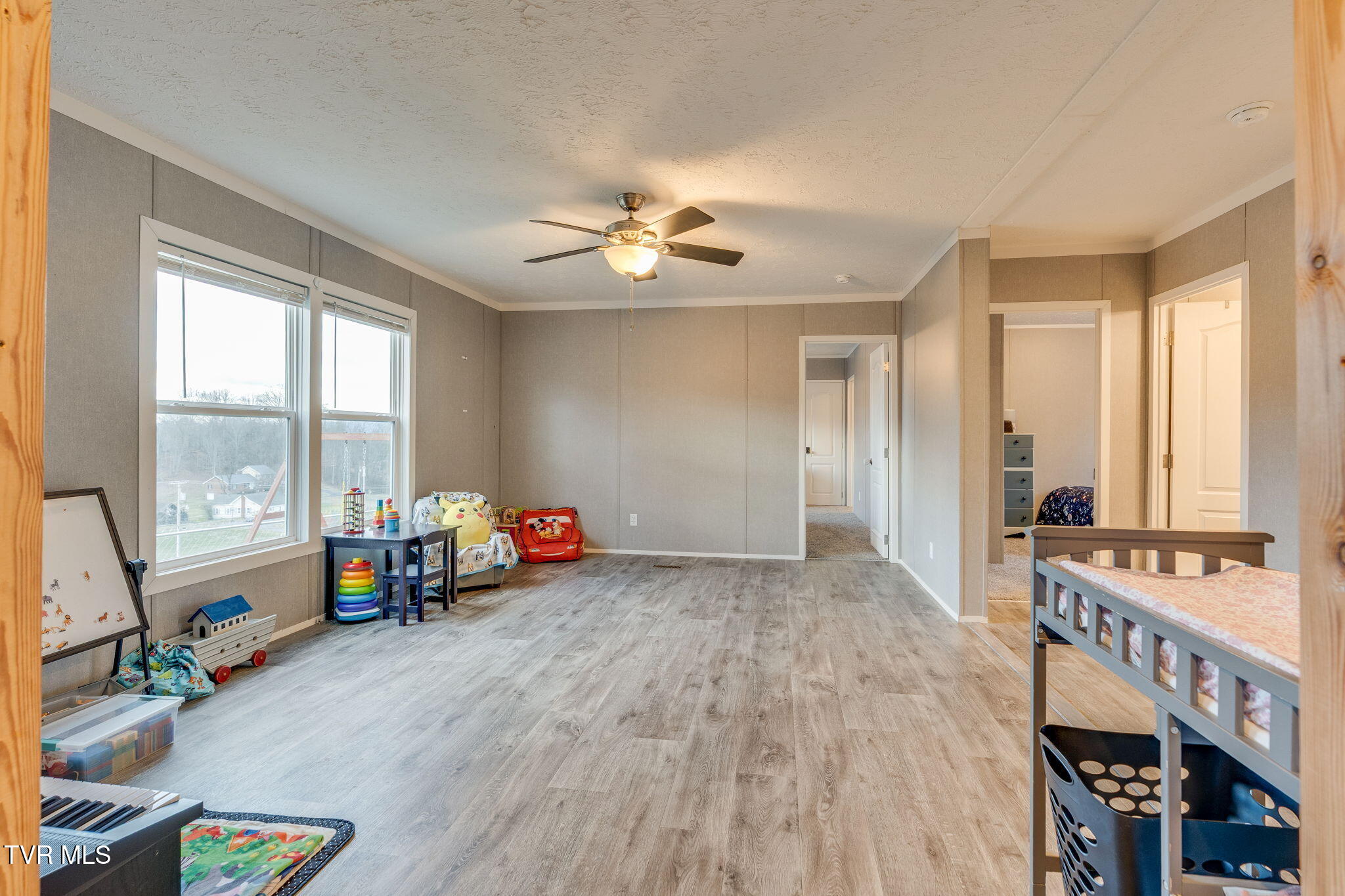 593 Summerville Road