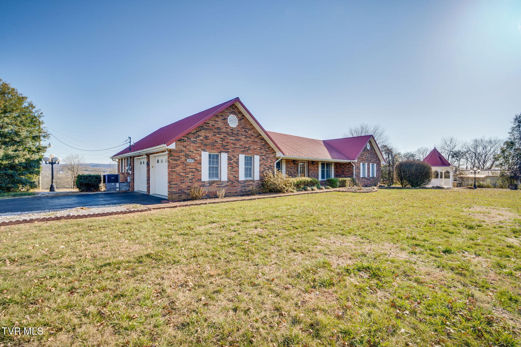 1137 Old Stage Road