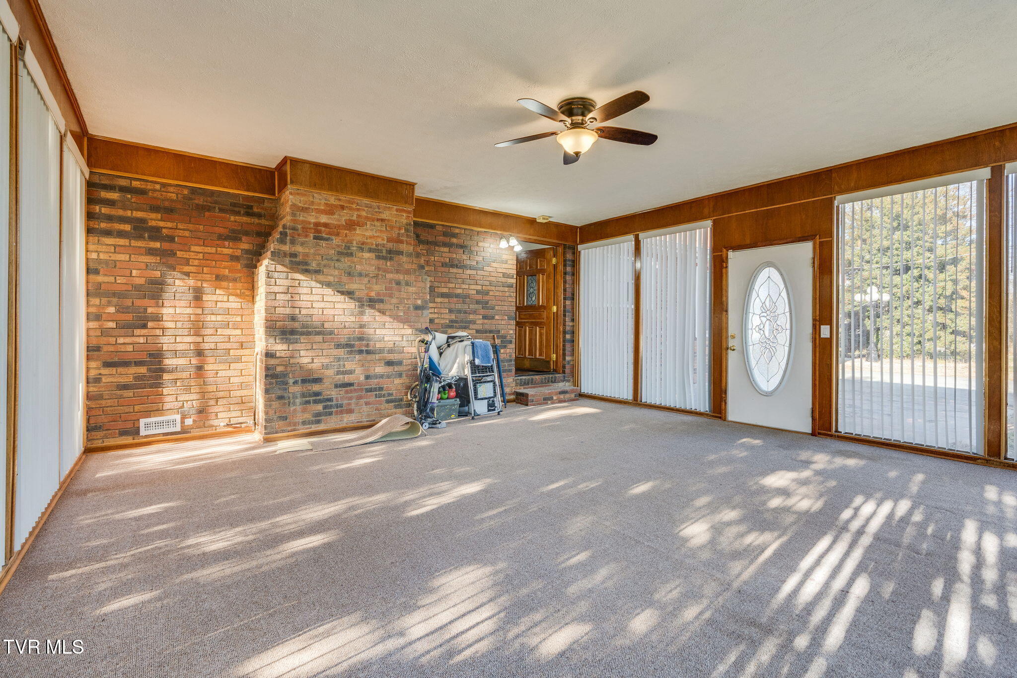 1137 Old Stage Road