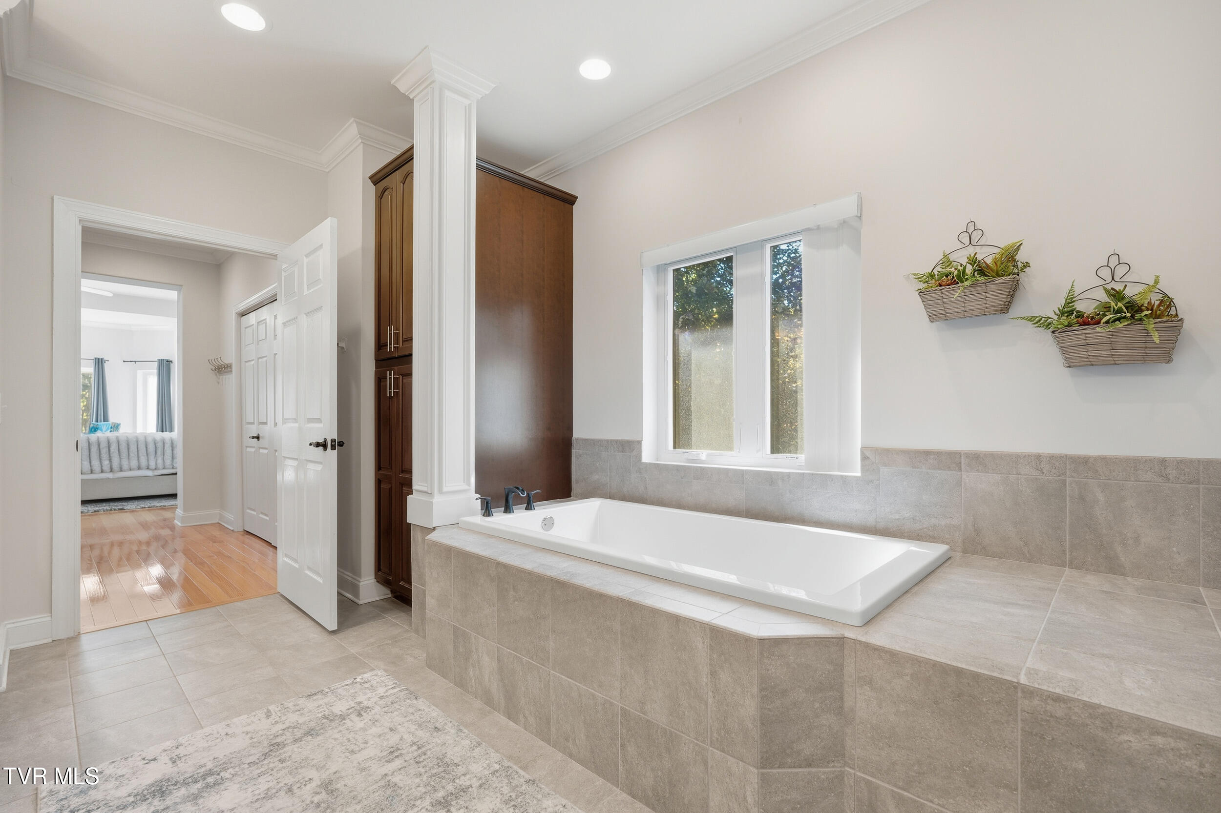534 Buckingham Road