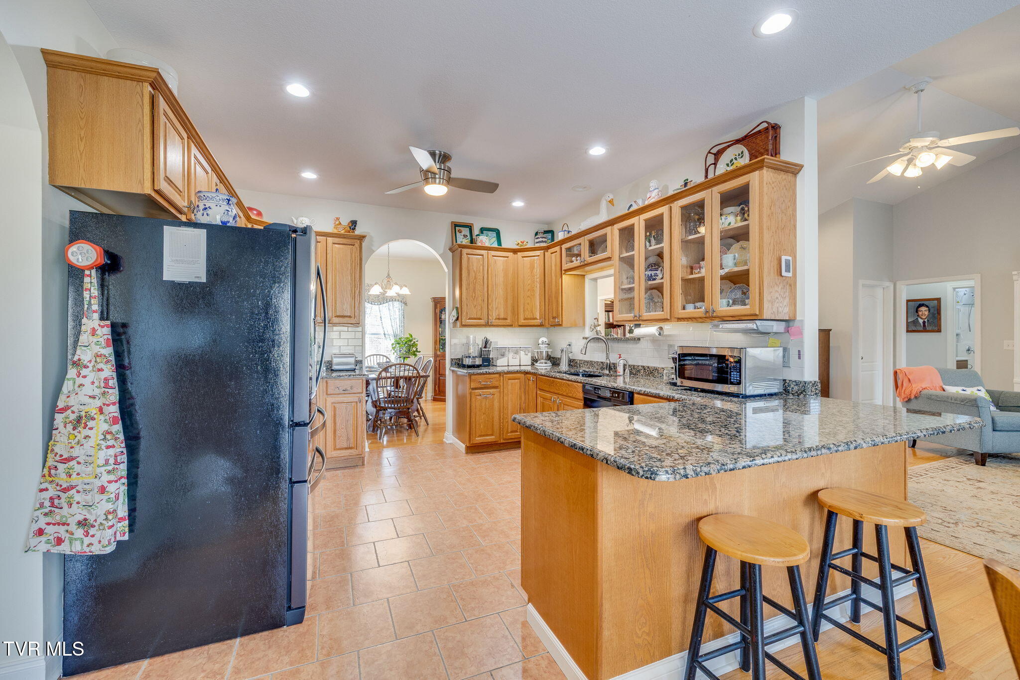 1121 Wahoo Valley Road