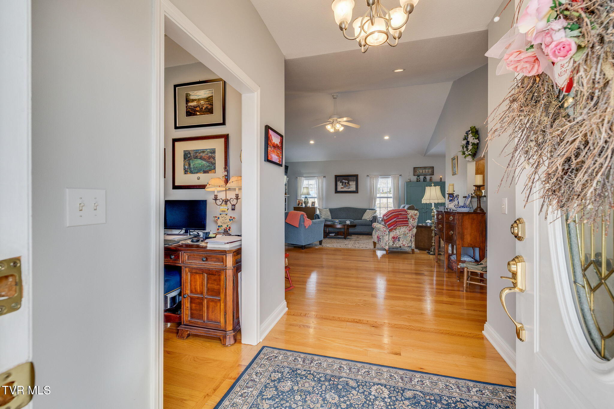 1121 Wahoo Valley Road