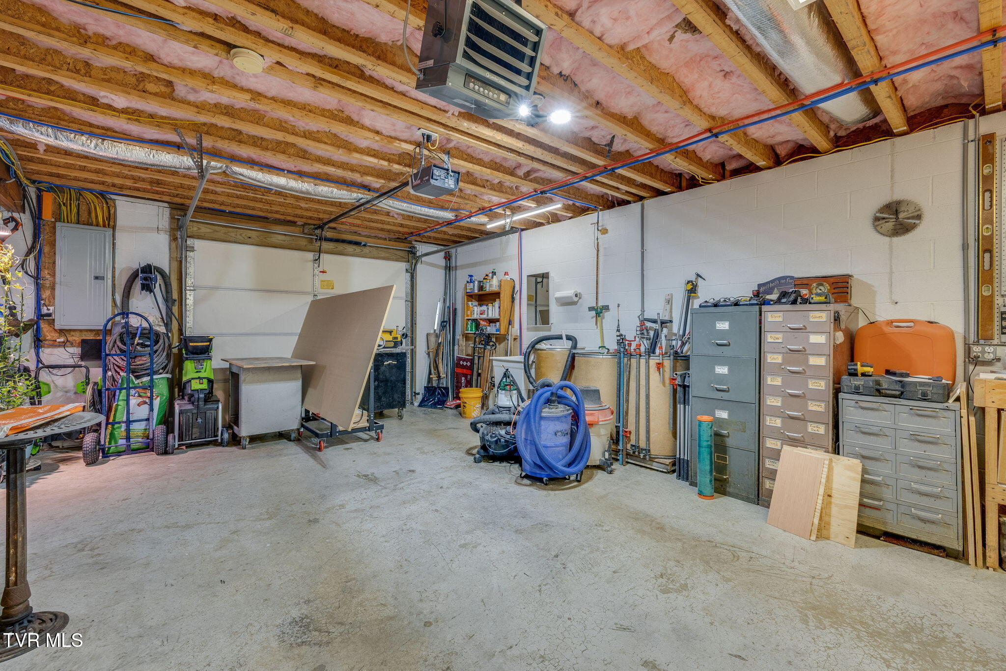 1121 Wahoo Valley Road