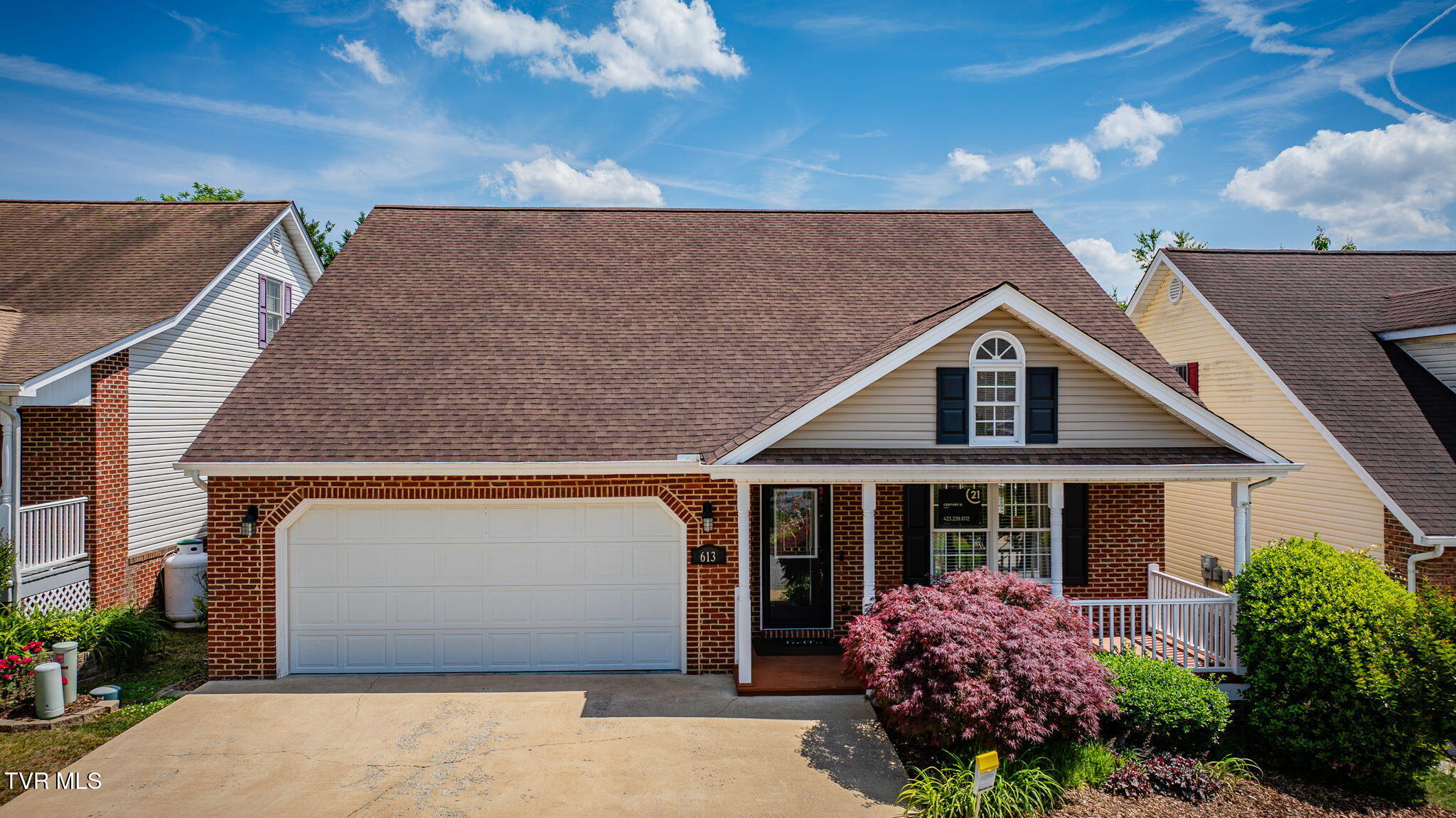613 Willowcrest Place