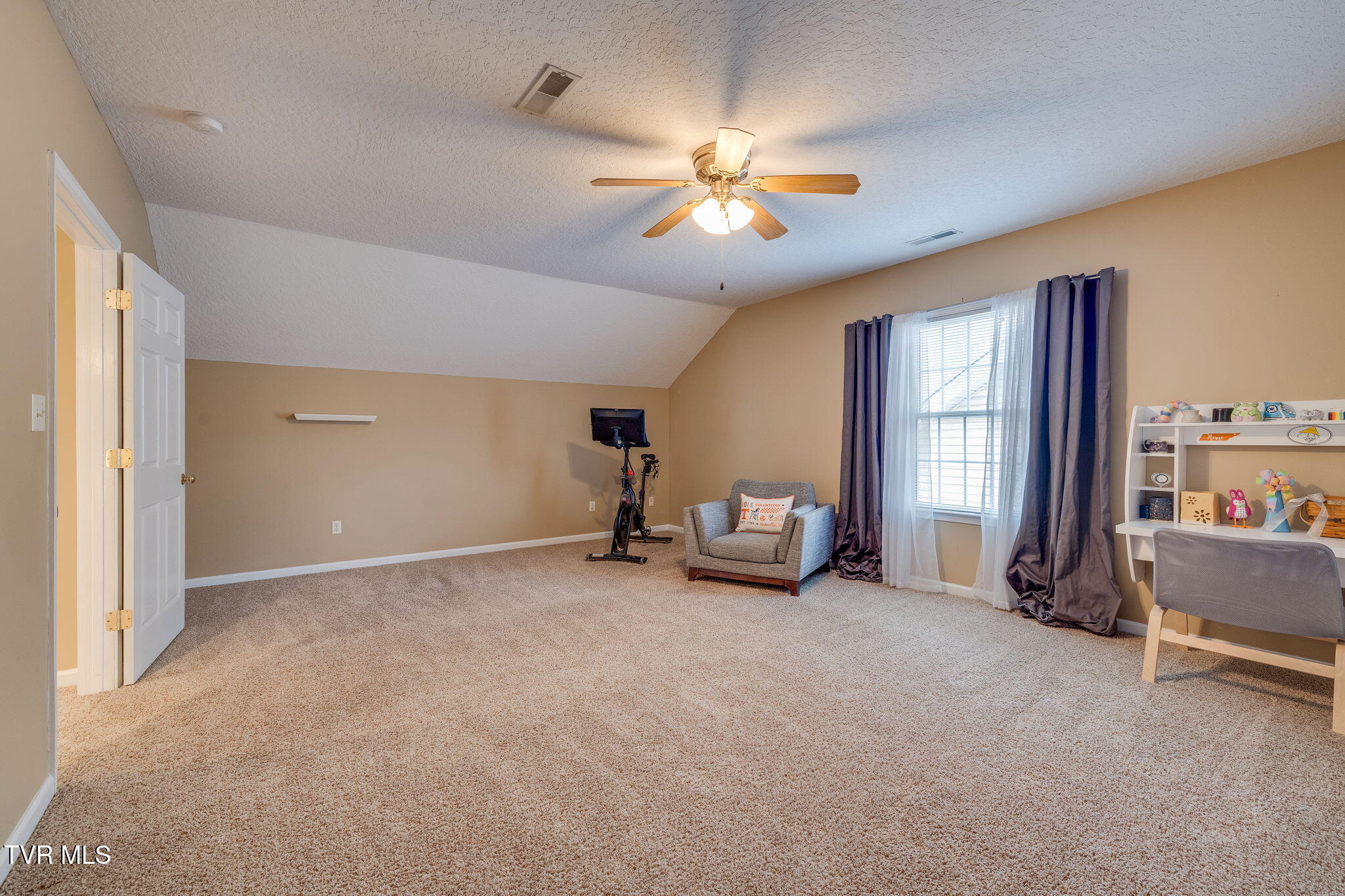 613 Willowcrest Place