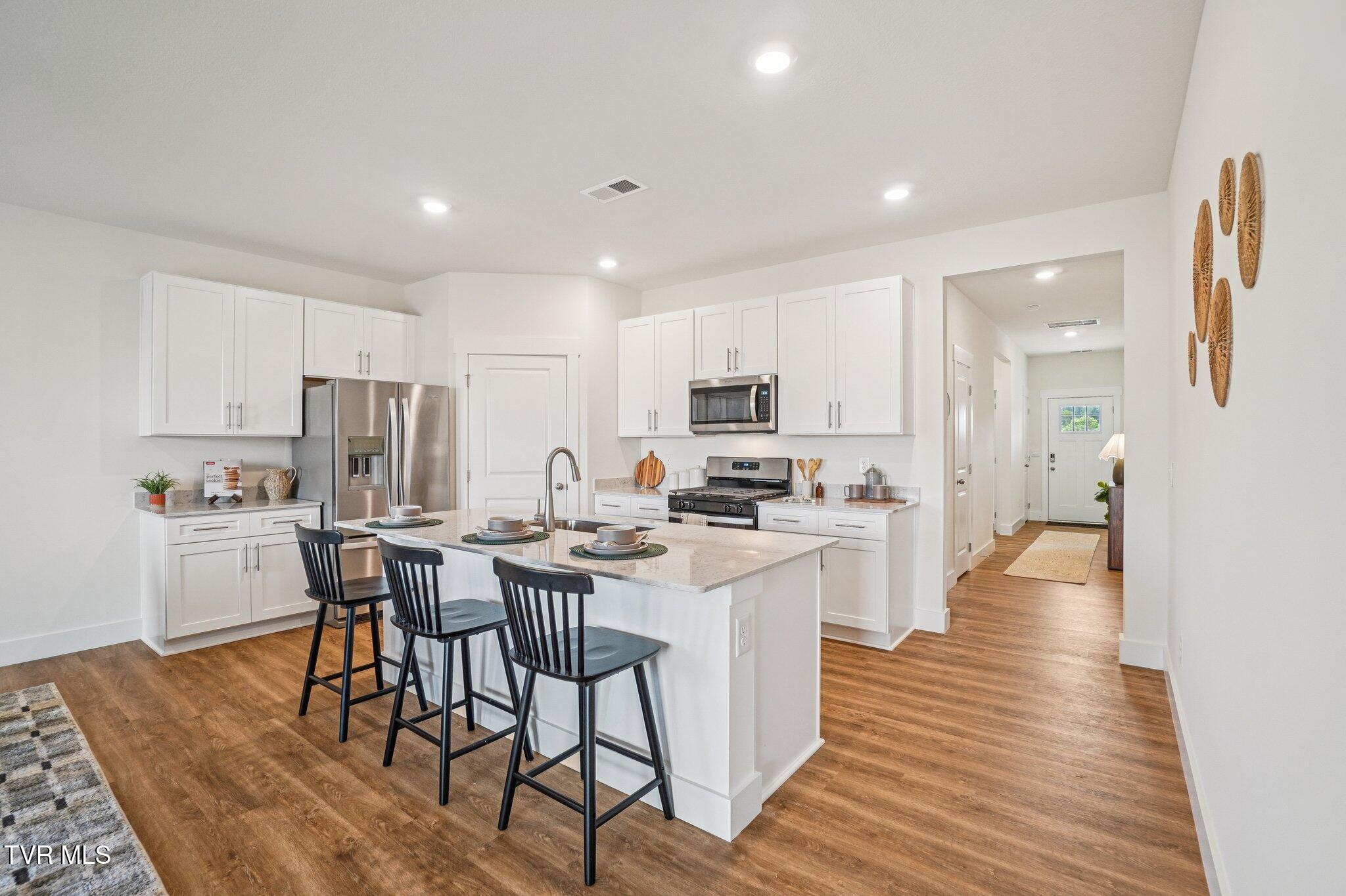 269 Chimney View Loop
