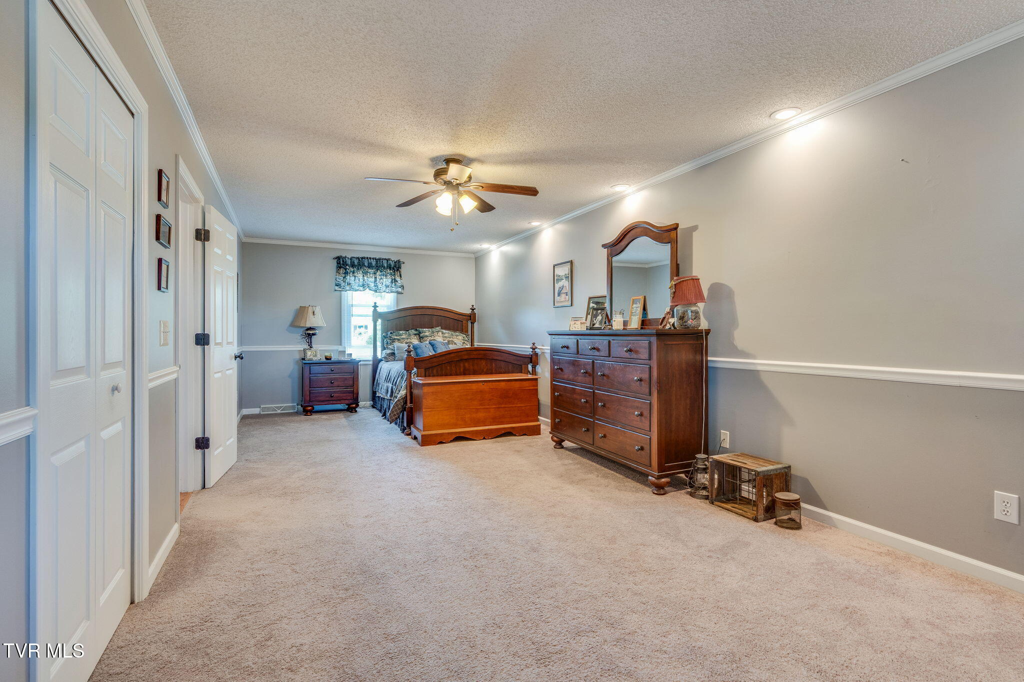 8 East Hunters Court