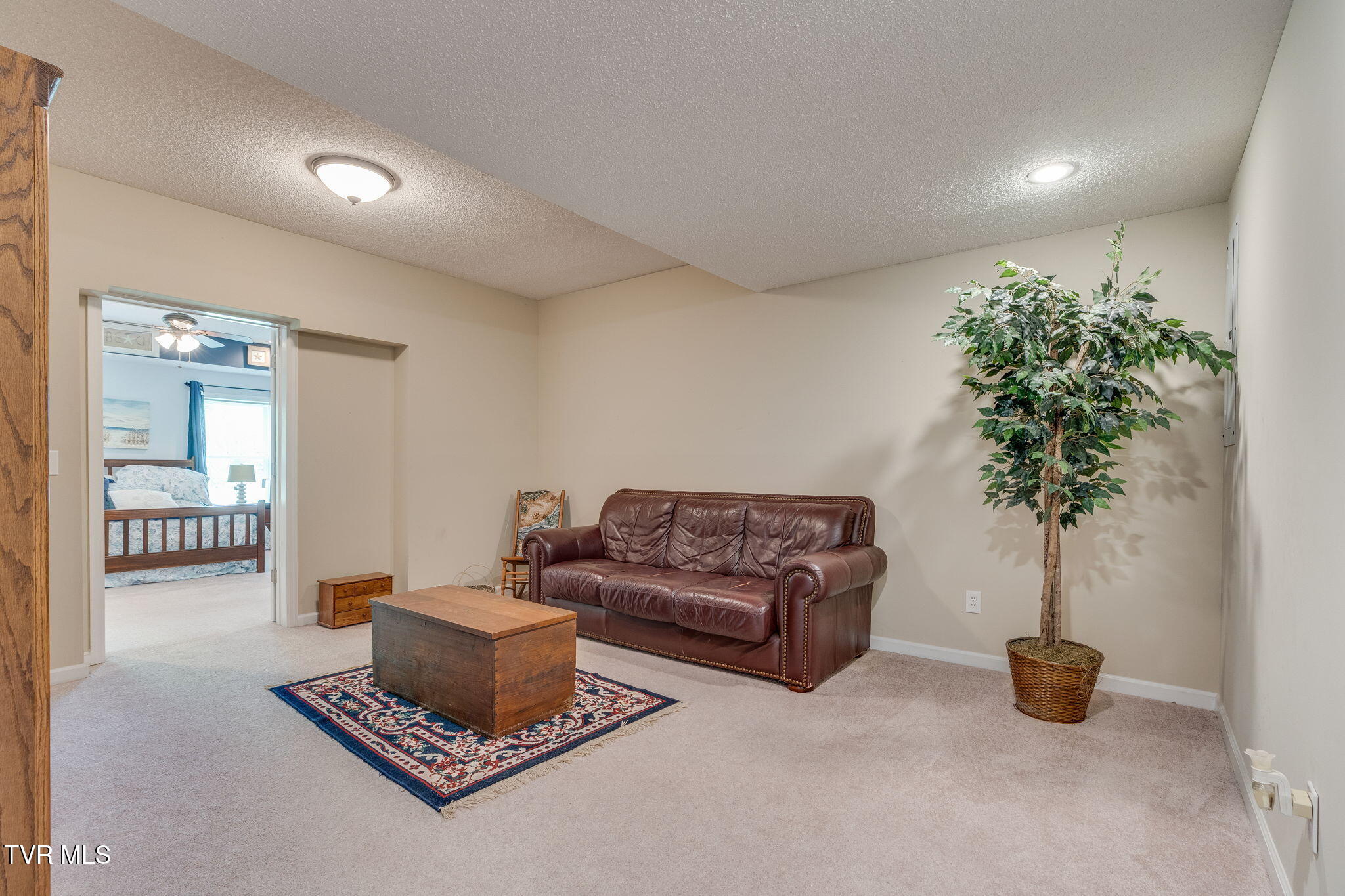 8 East Hunters Court