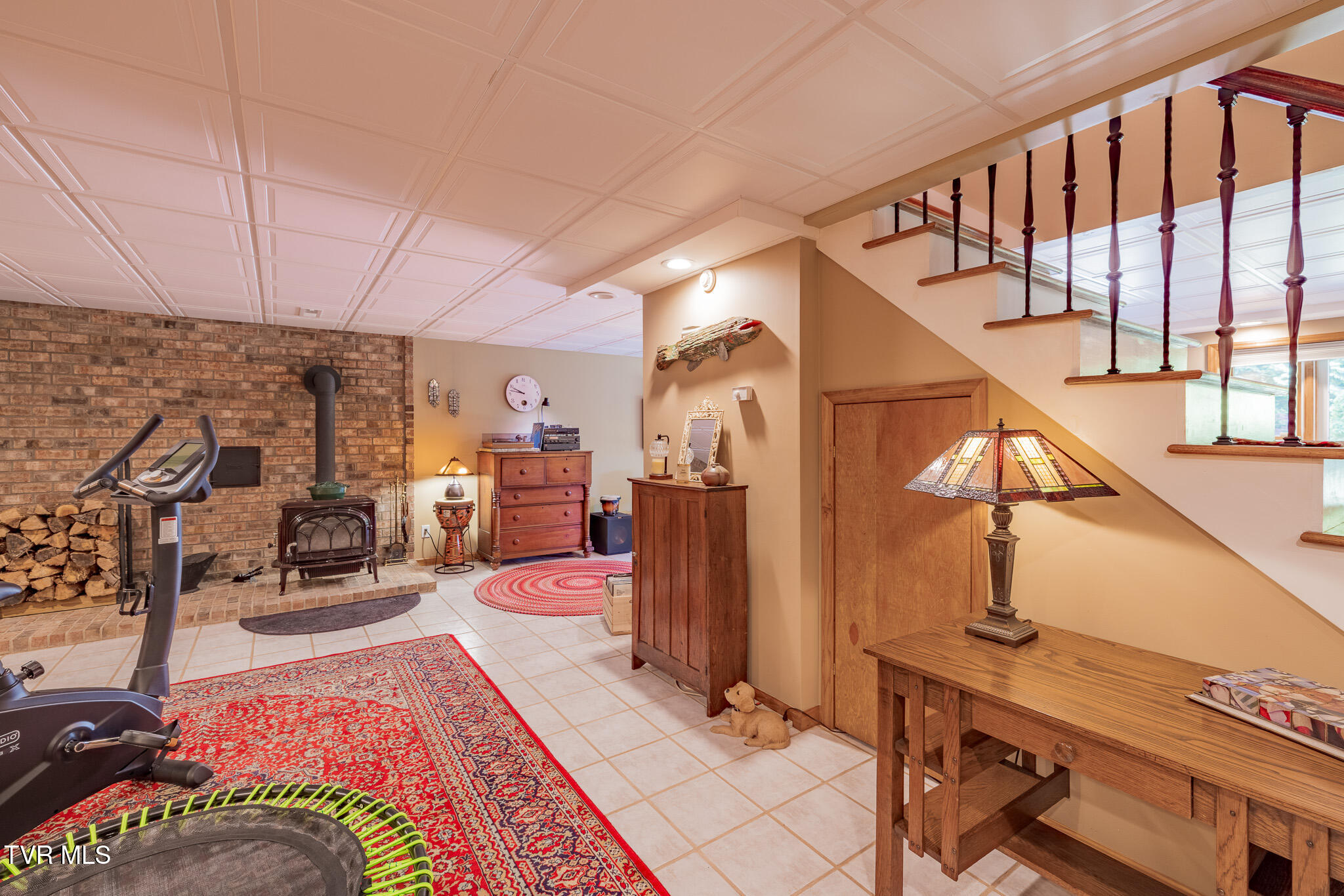233 Patrick Henry Circle