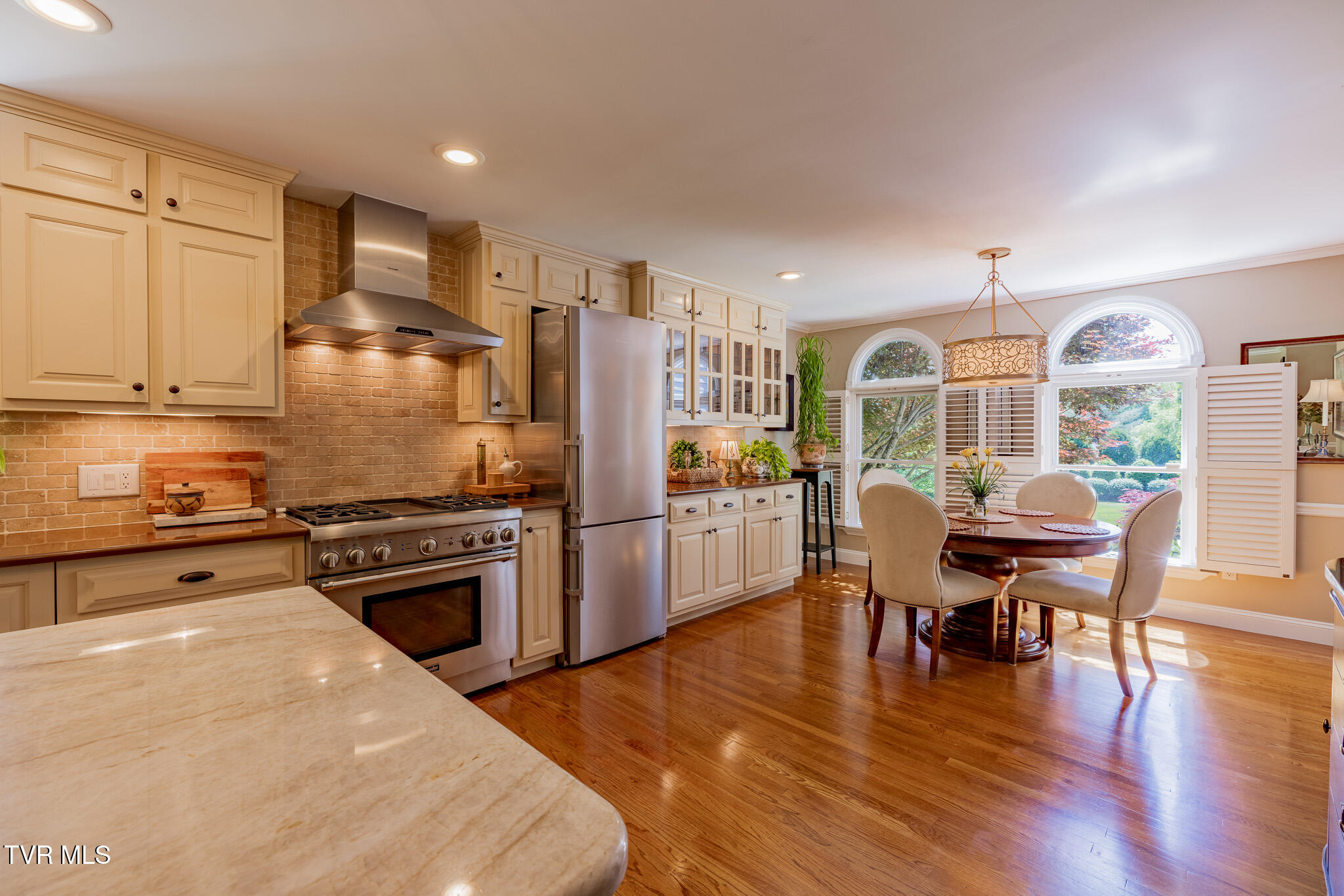 233 Patrick Henry Circle