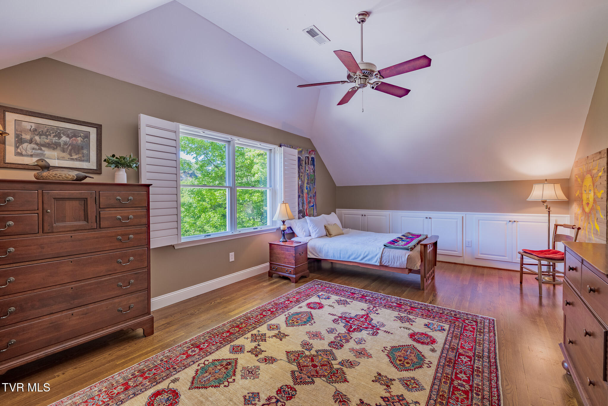 233 Patrick Henry Circle