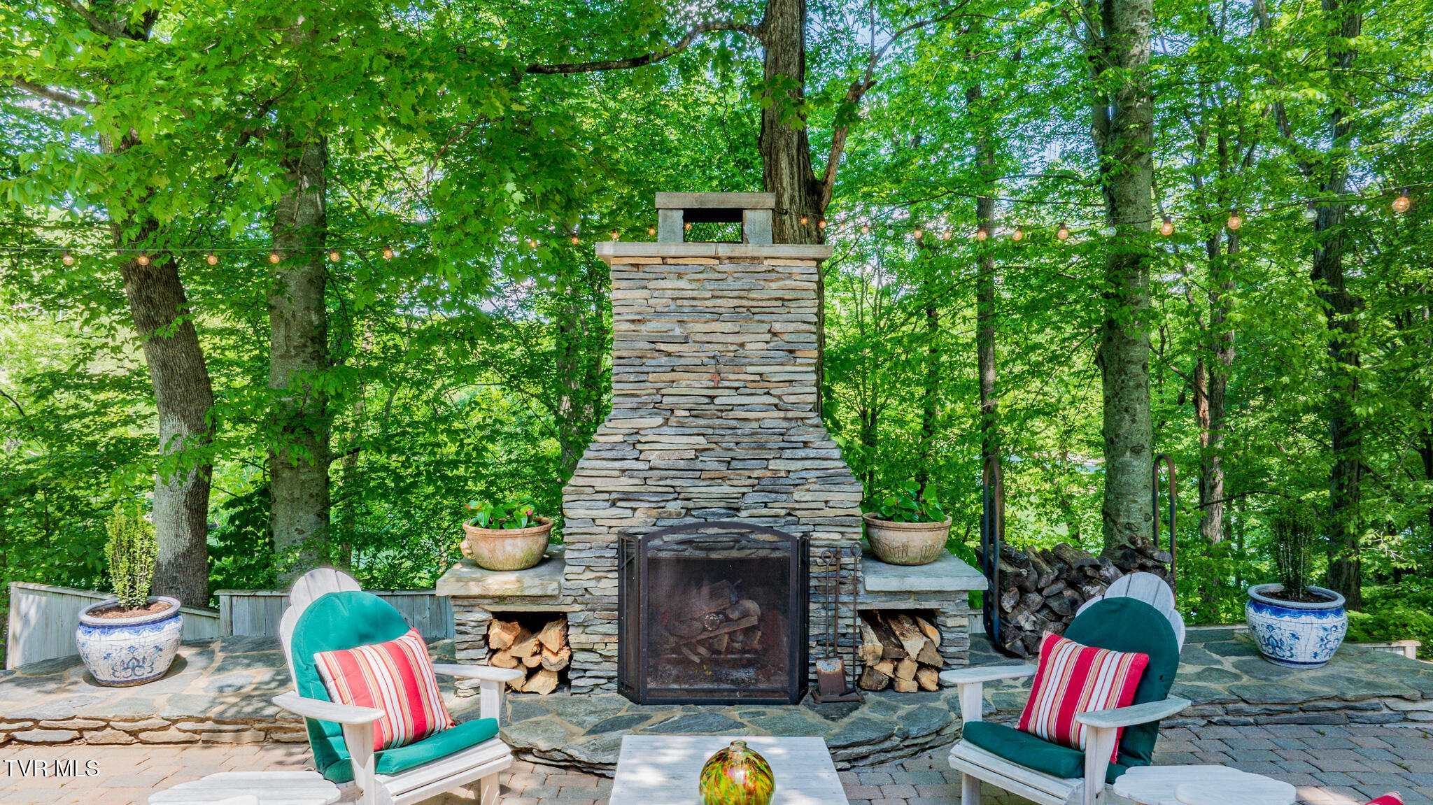 233 Patrick Henry Circle