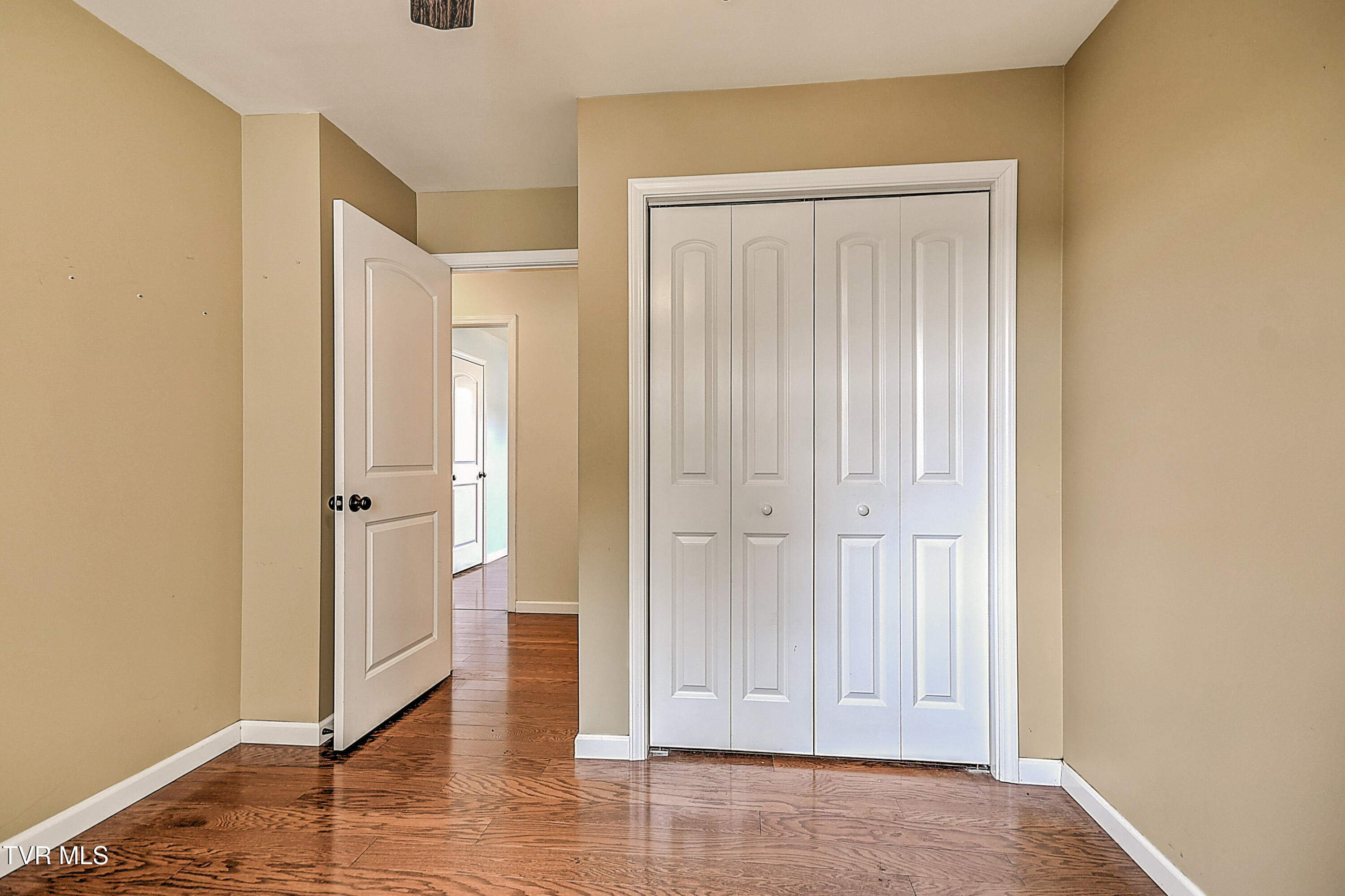 210 Falcon View Drive