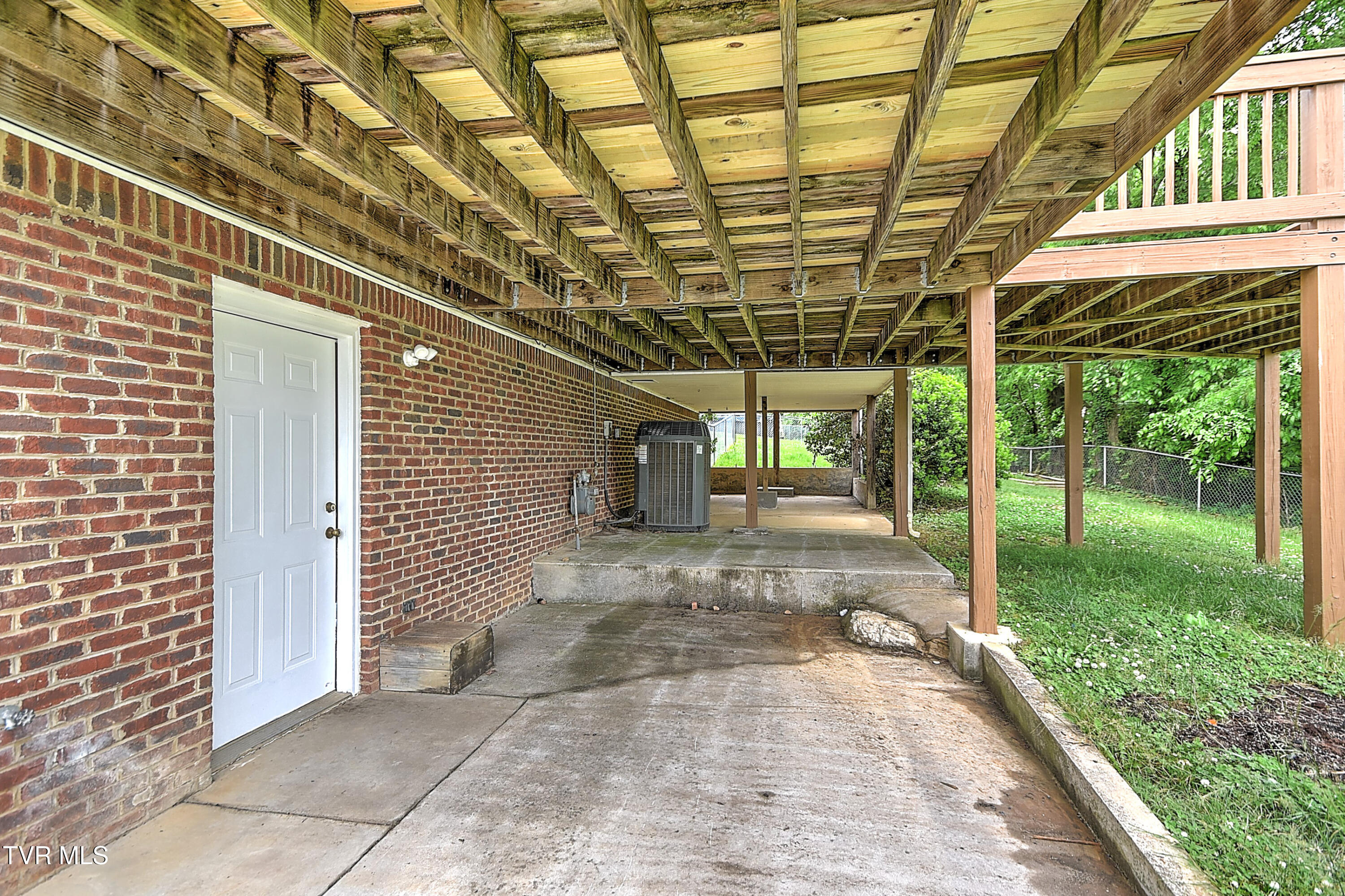 210 Falcon View Drive