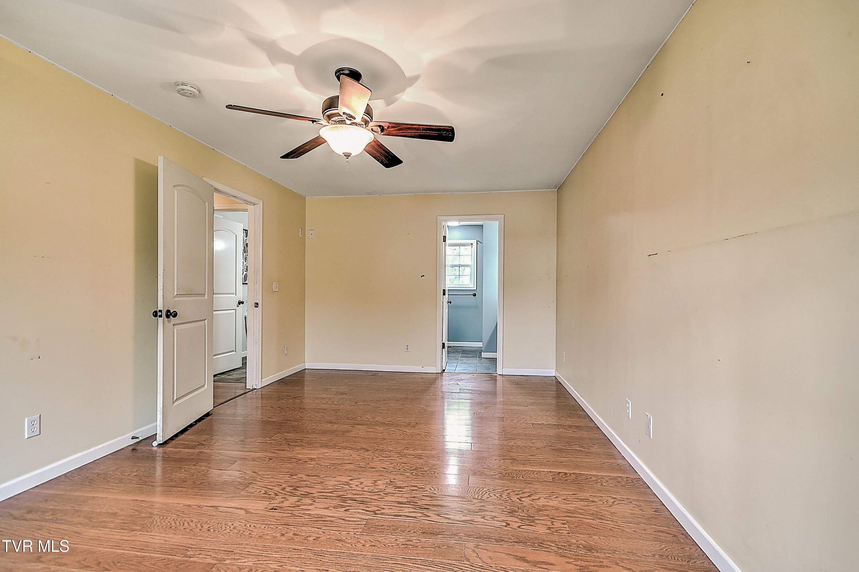 210 Falcon View Drive