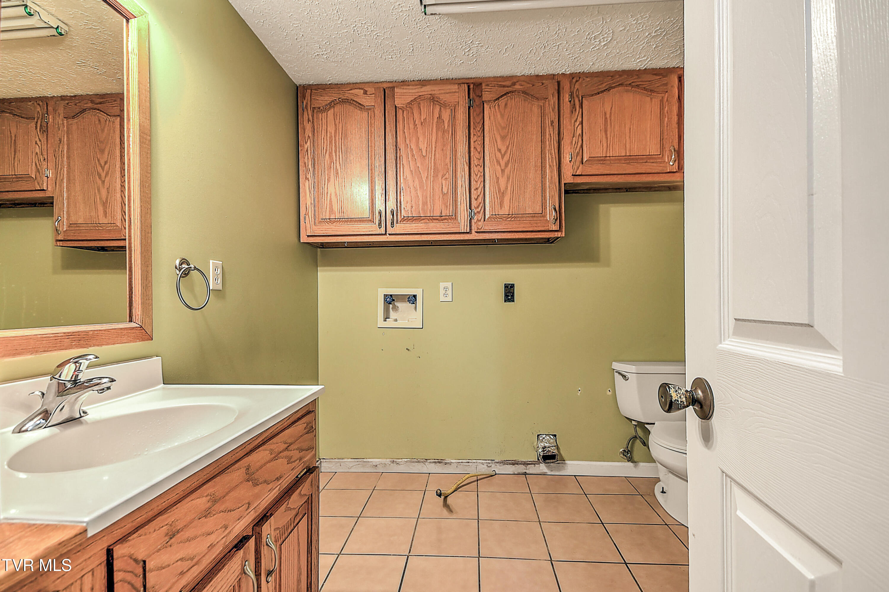 210 Falcon View Drive