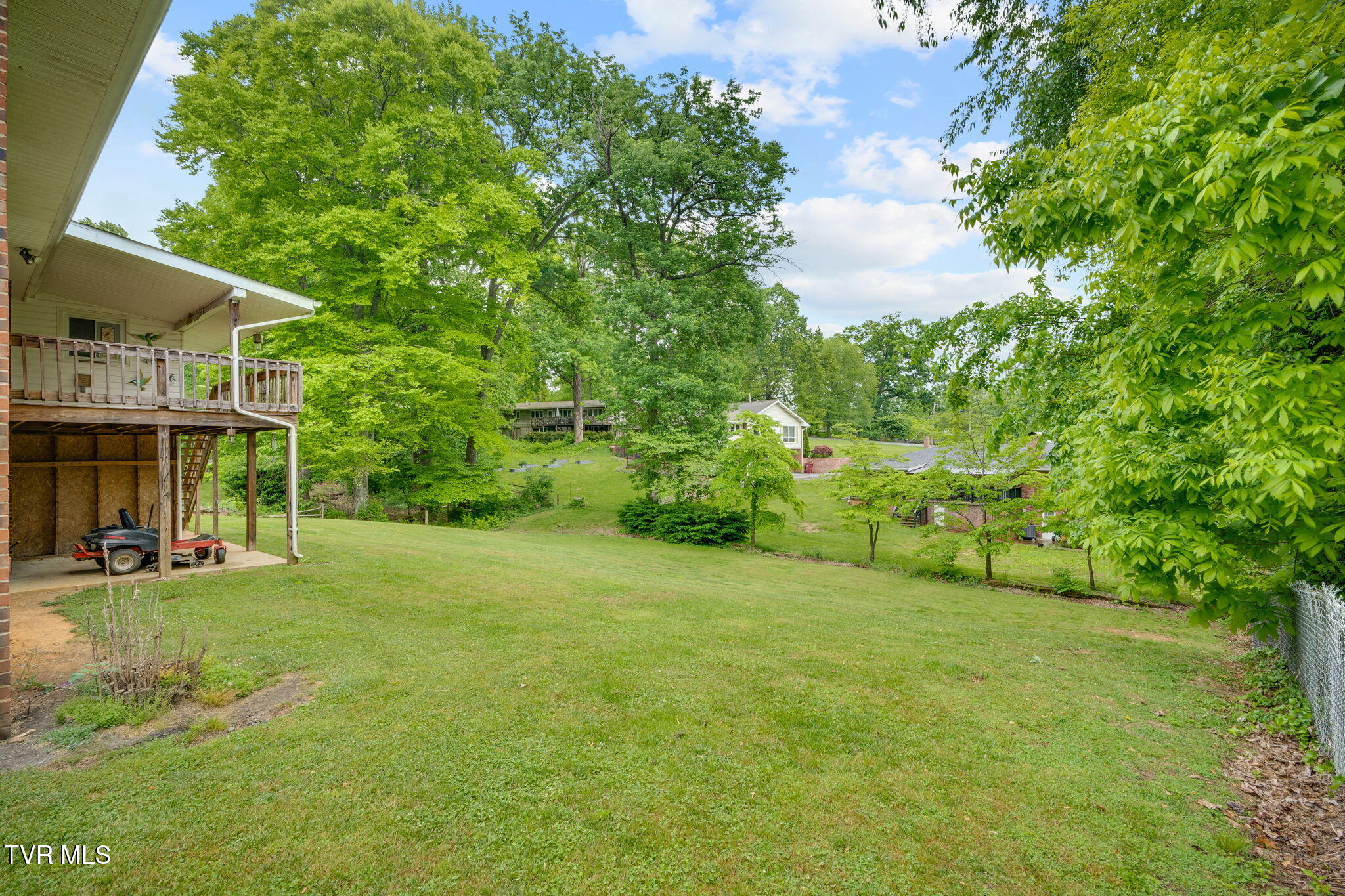 107 Dogwood Lane