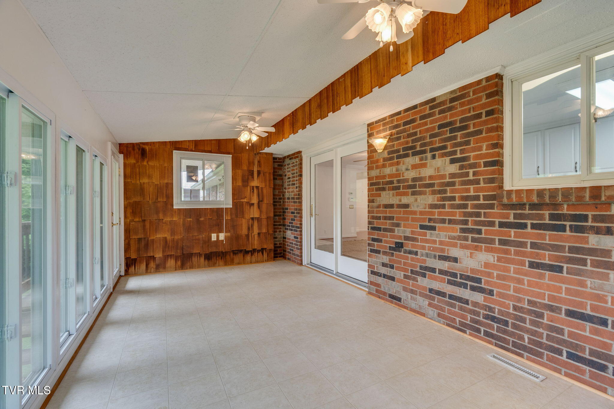 107 Dogwood Lane