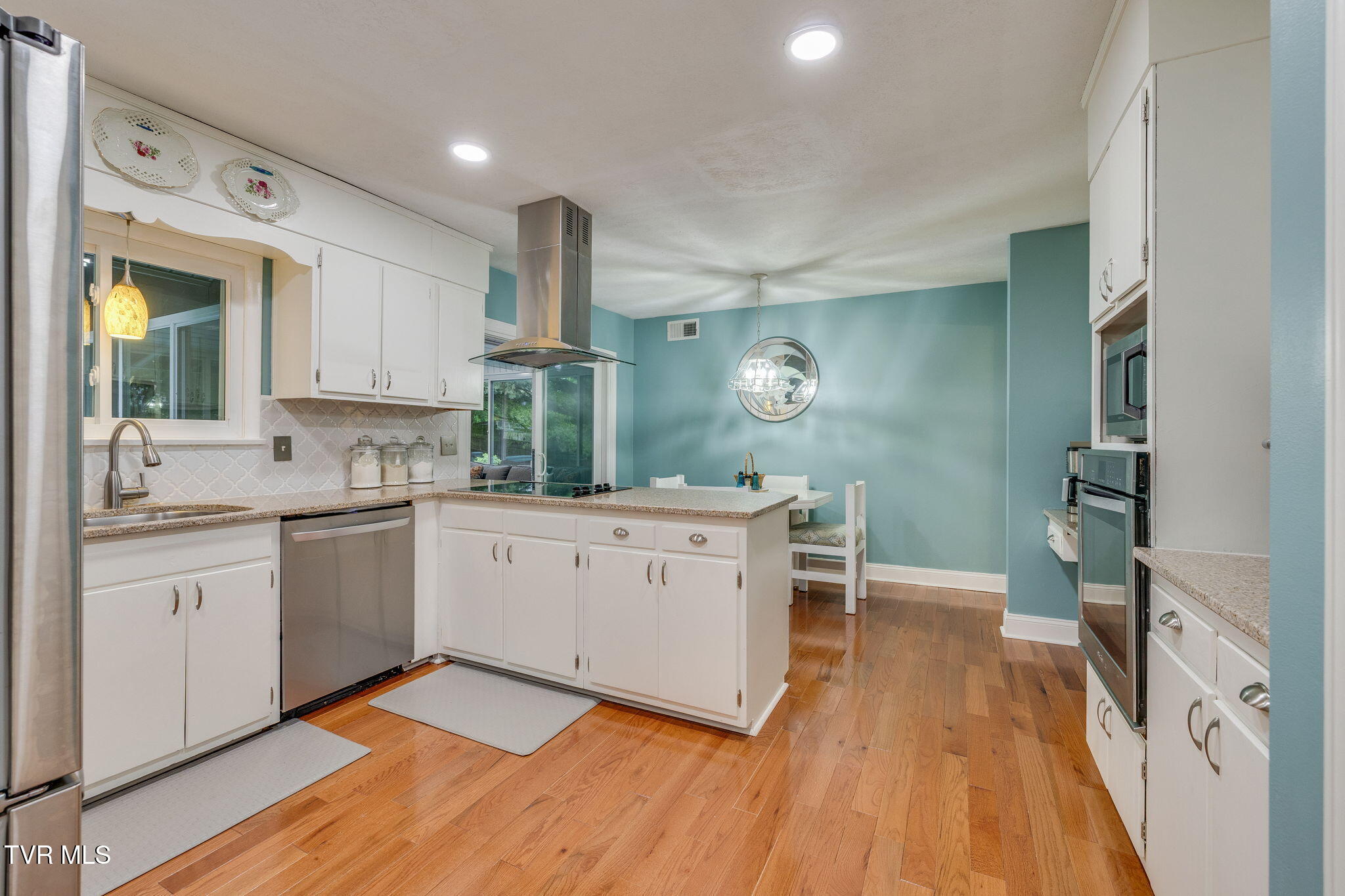 1232 Buchelew Drive