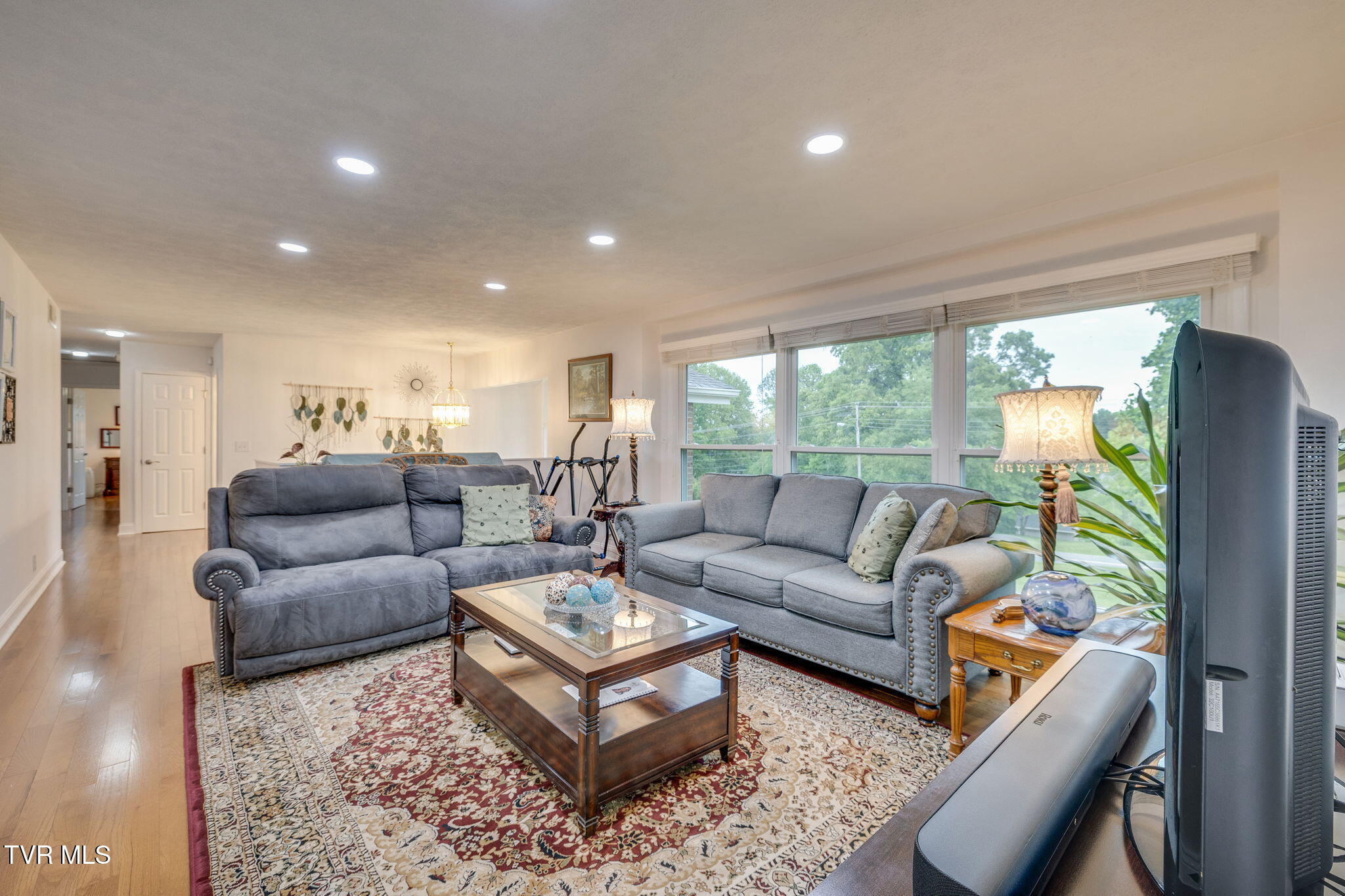 1232 Buchelew Drive