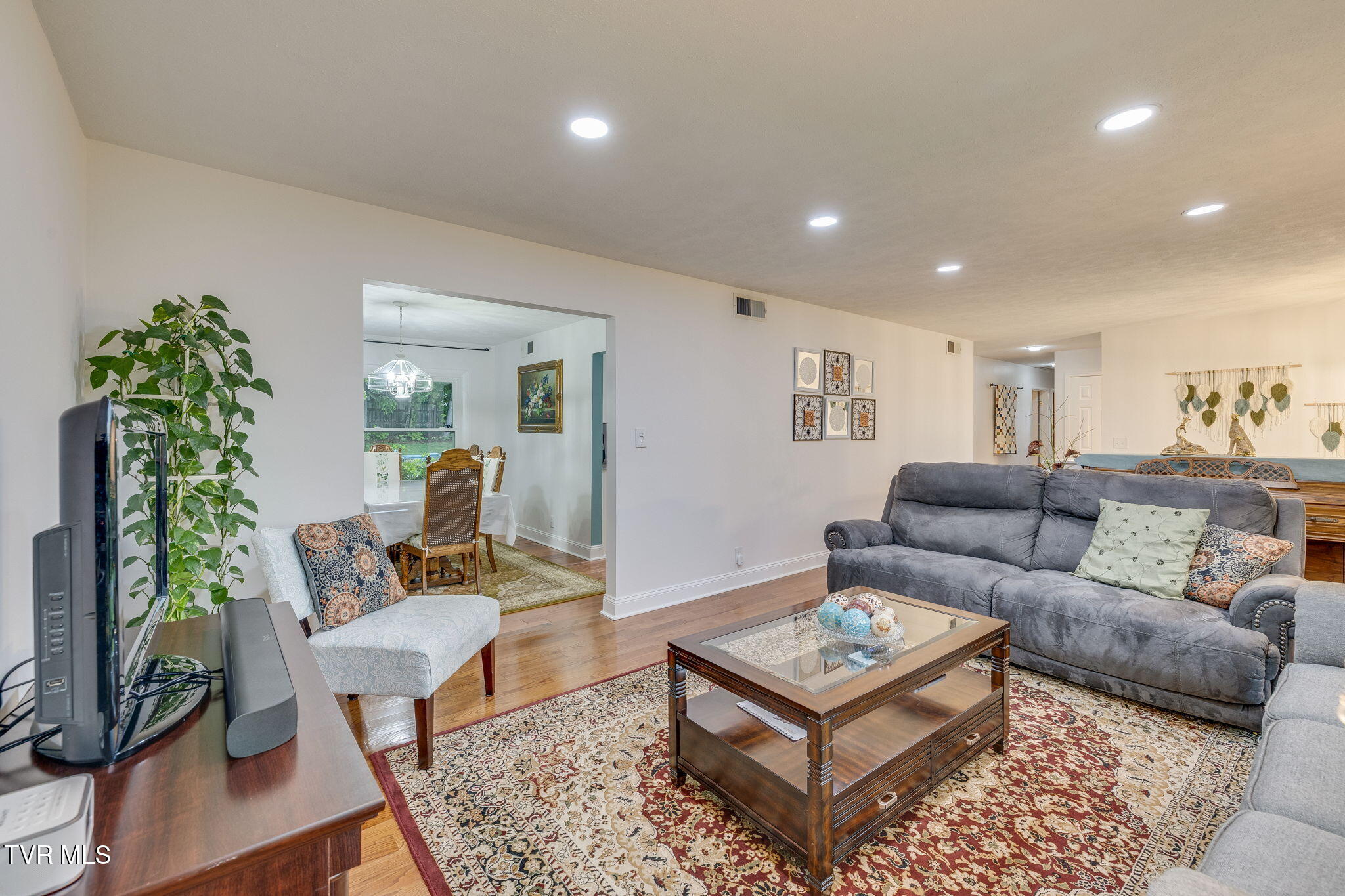 1232 Buchelew Drive