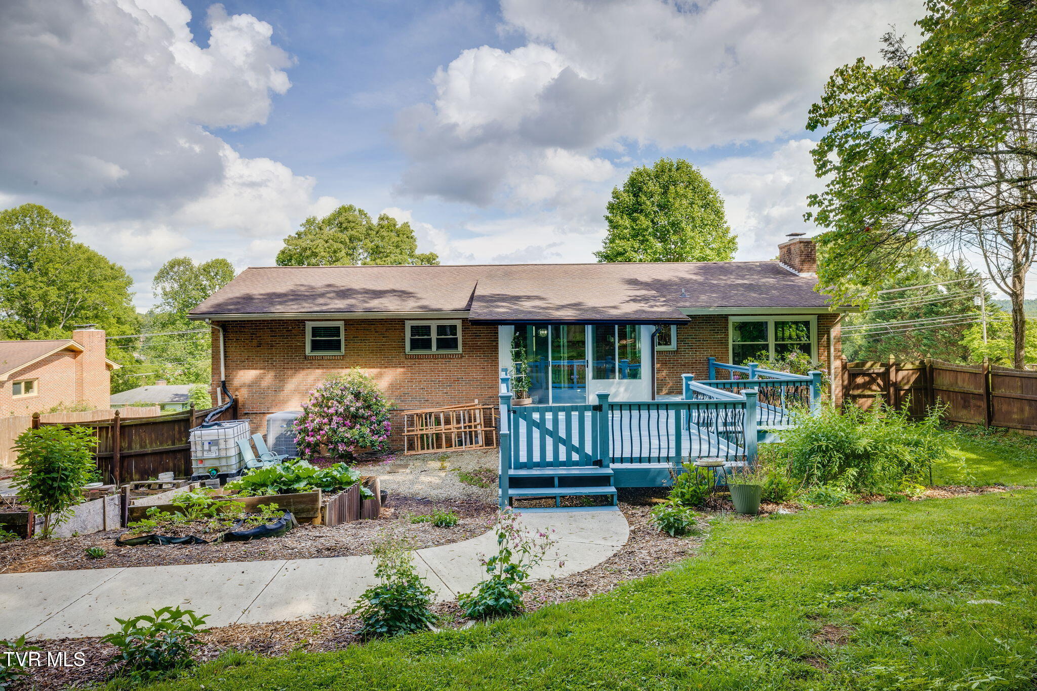 1232 Buchelew Drive