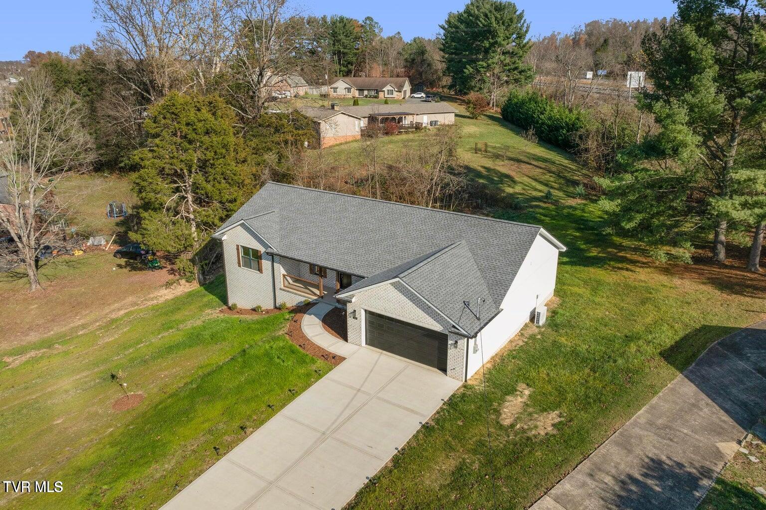 409 Arlington Court