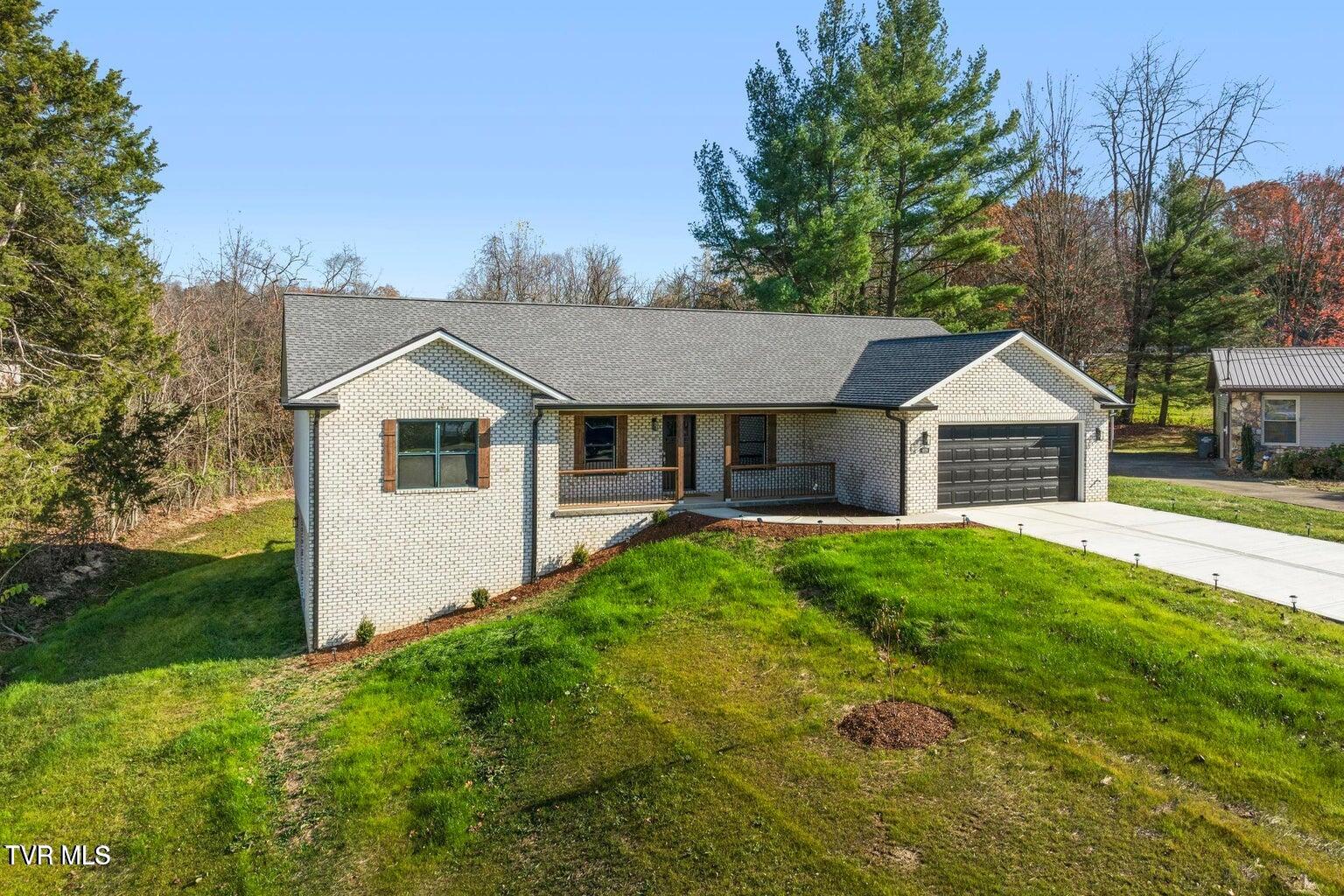 409 Arlington Court