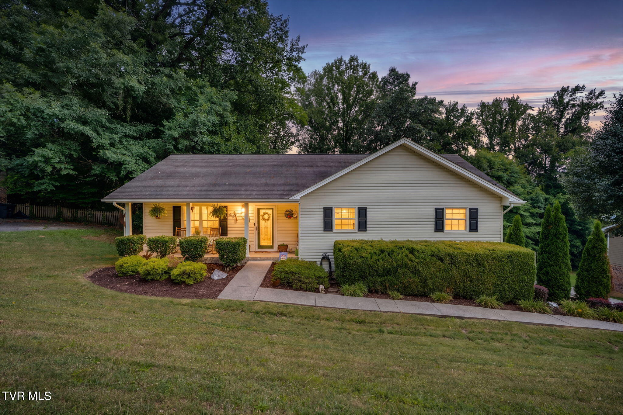 3149 Winesap Road