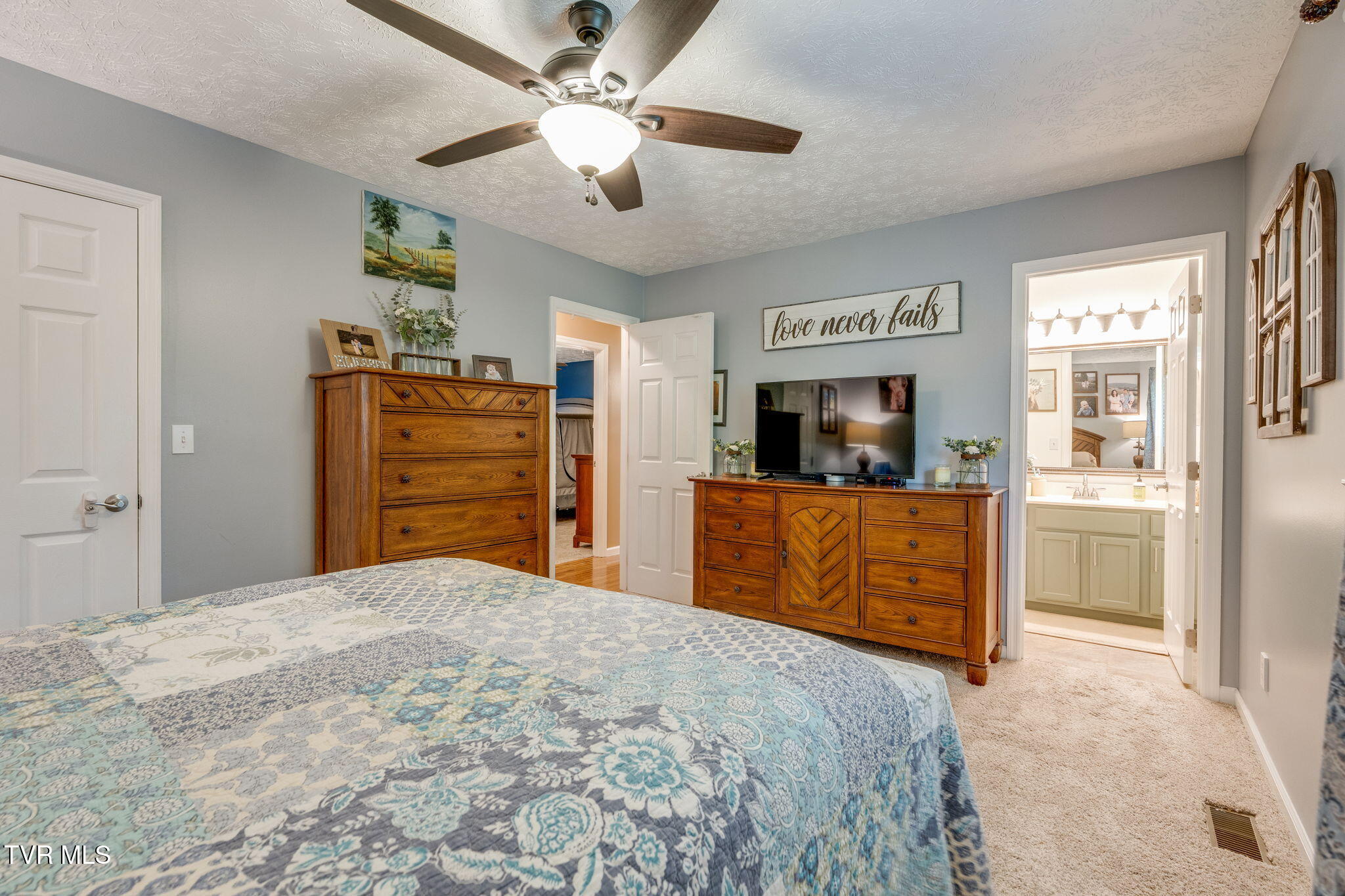 3149 Winesap Road