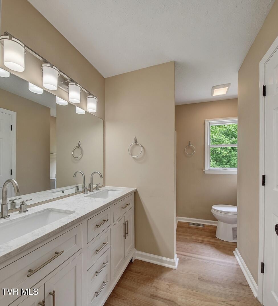 3636 Deland Drive