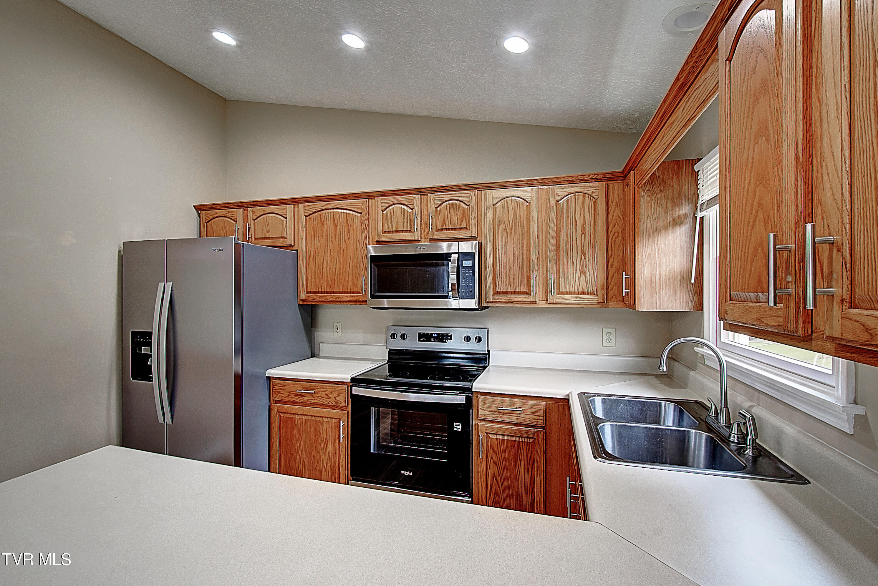 3636 Deland Drive