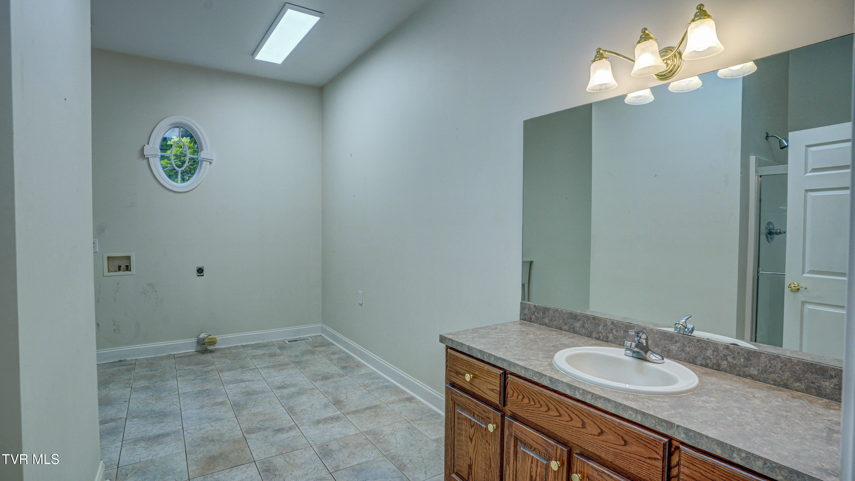 1212 Wahoo Valley Road