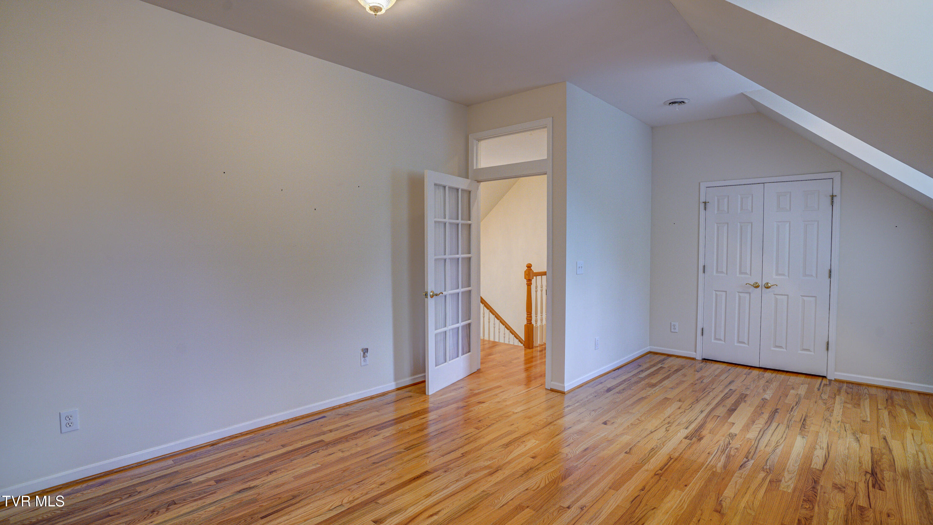 1212 Wahoo Valley Road