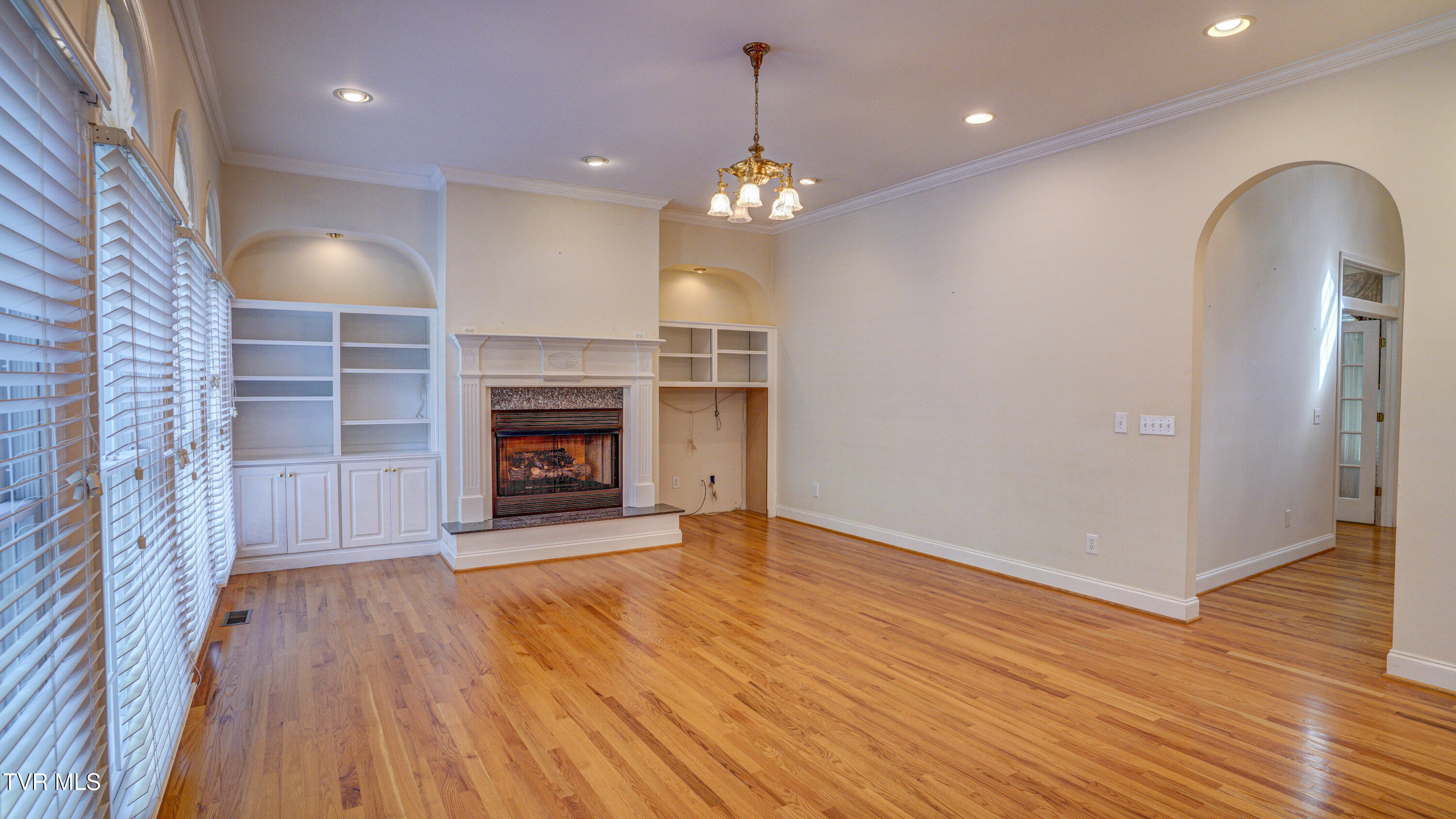 1212 Wahoo Valley Road