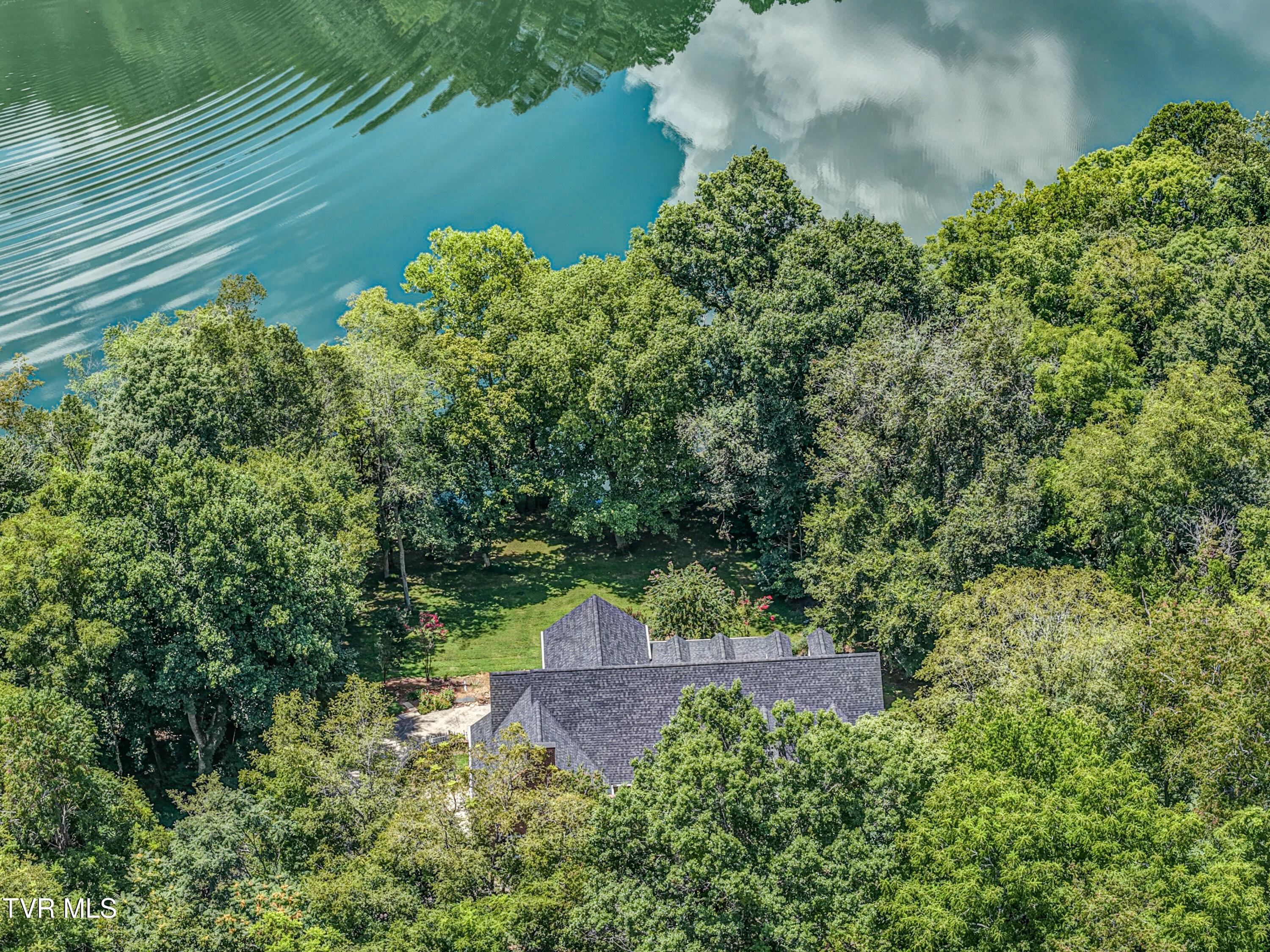 1212 Wahoo Valley Road