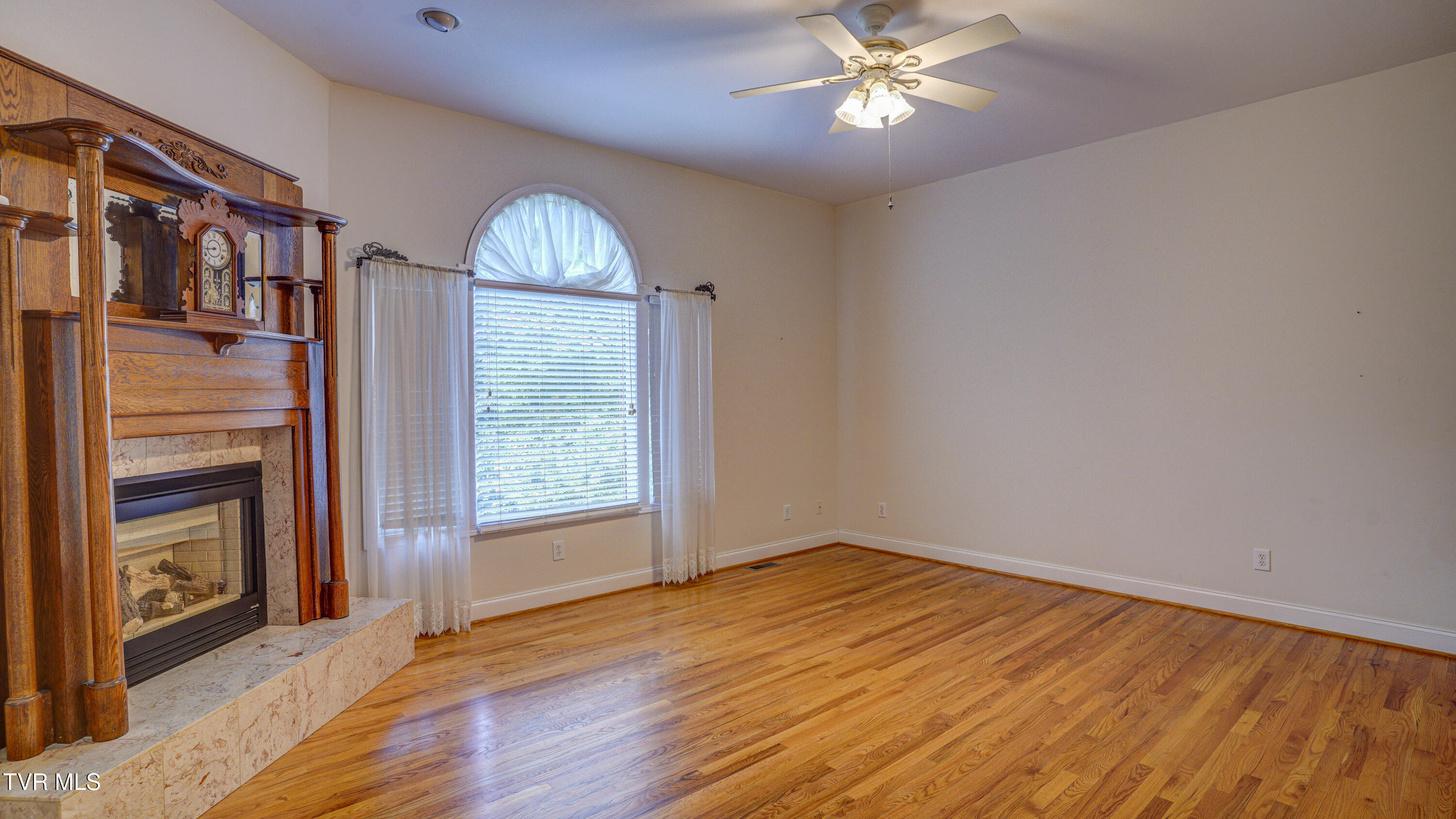 1212 Wahoo Valley Road