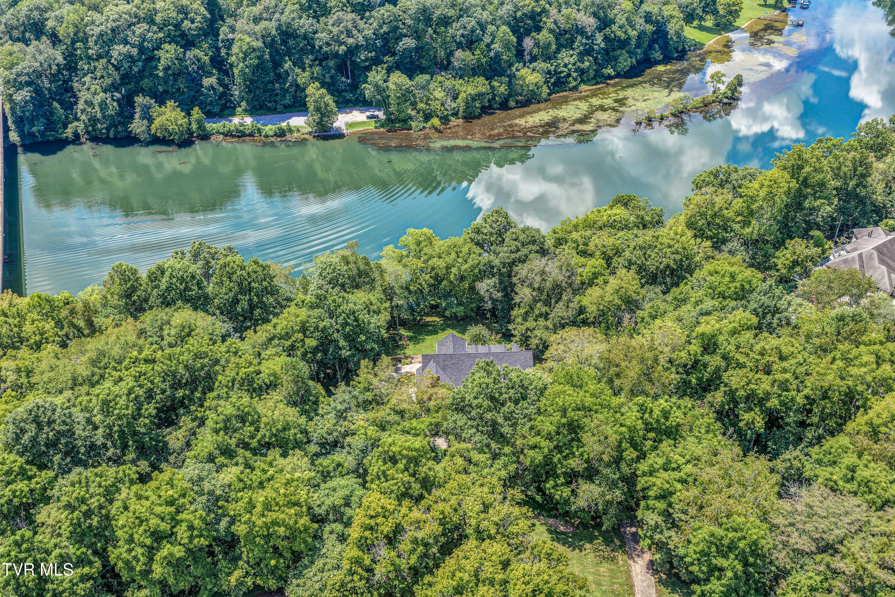 1212 Wahoo Valley Road