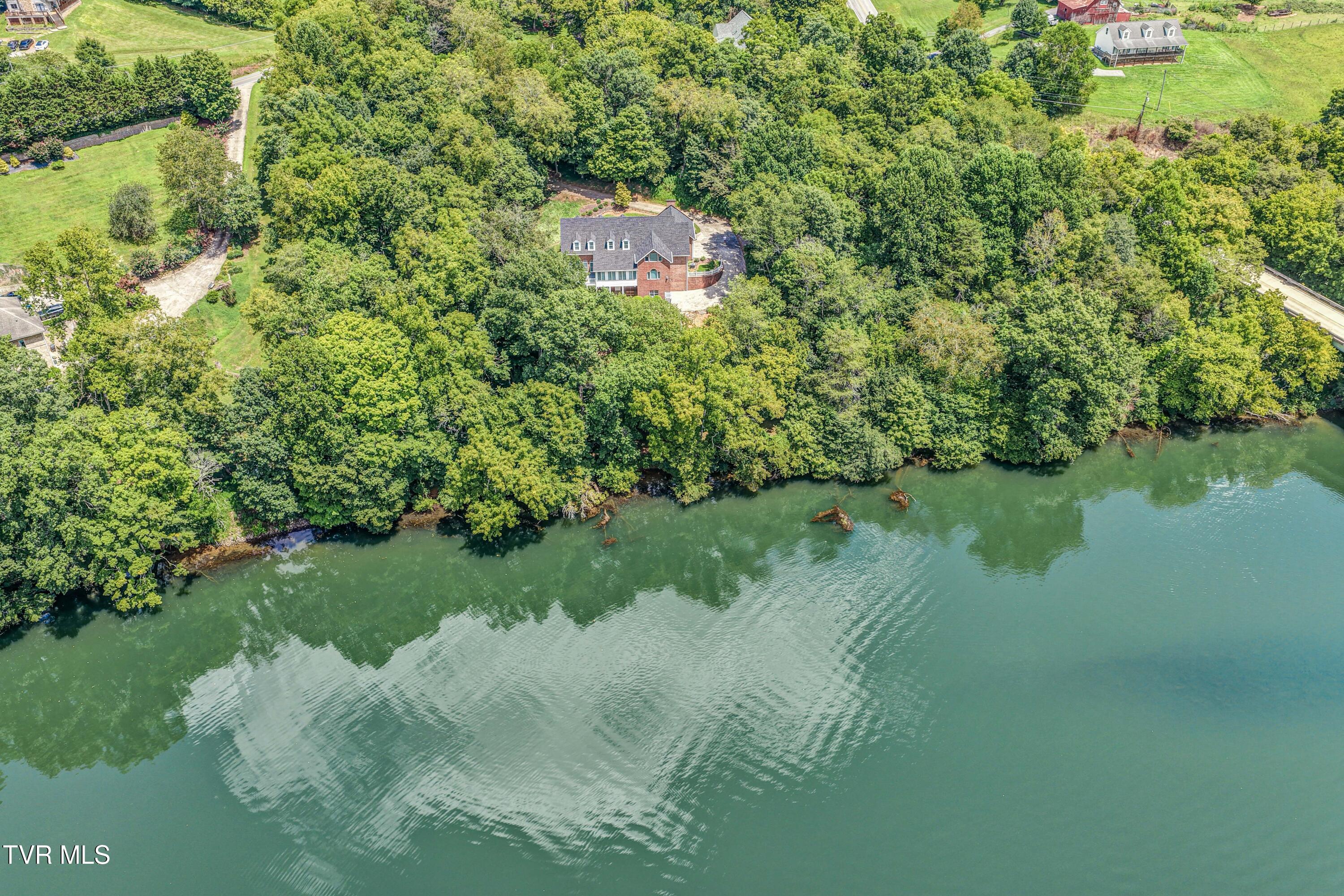 1212 Wahoo Valley Road