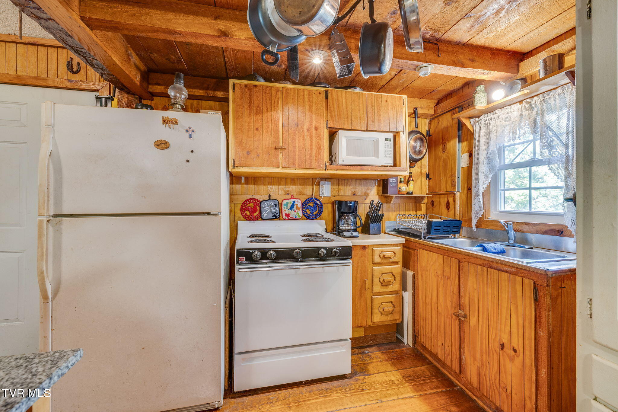 2453 Waters Edge Road