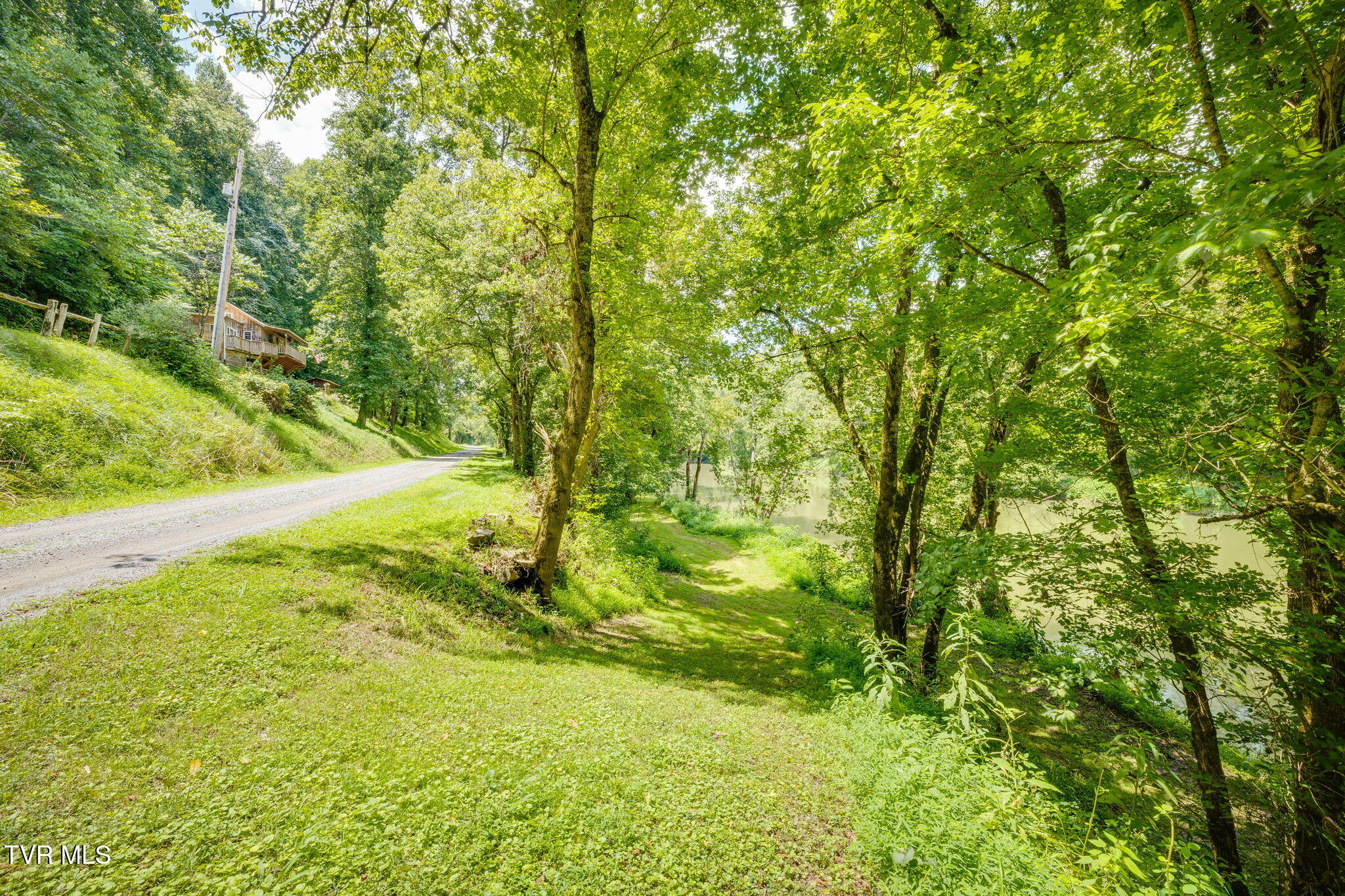 2453 Waters Edge Road