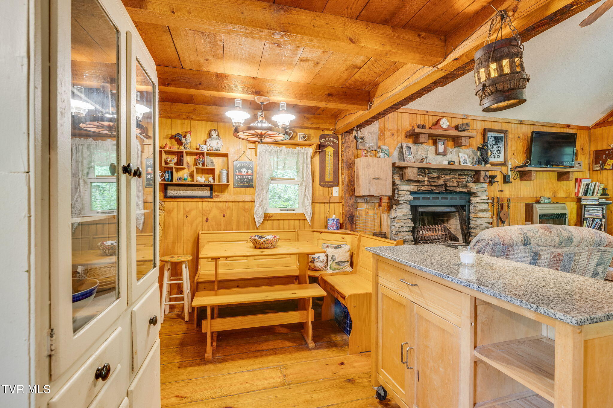 2453 Waters Edge Road