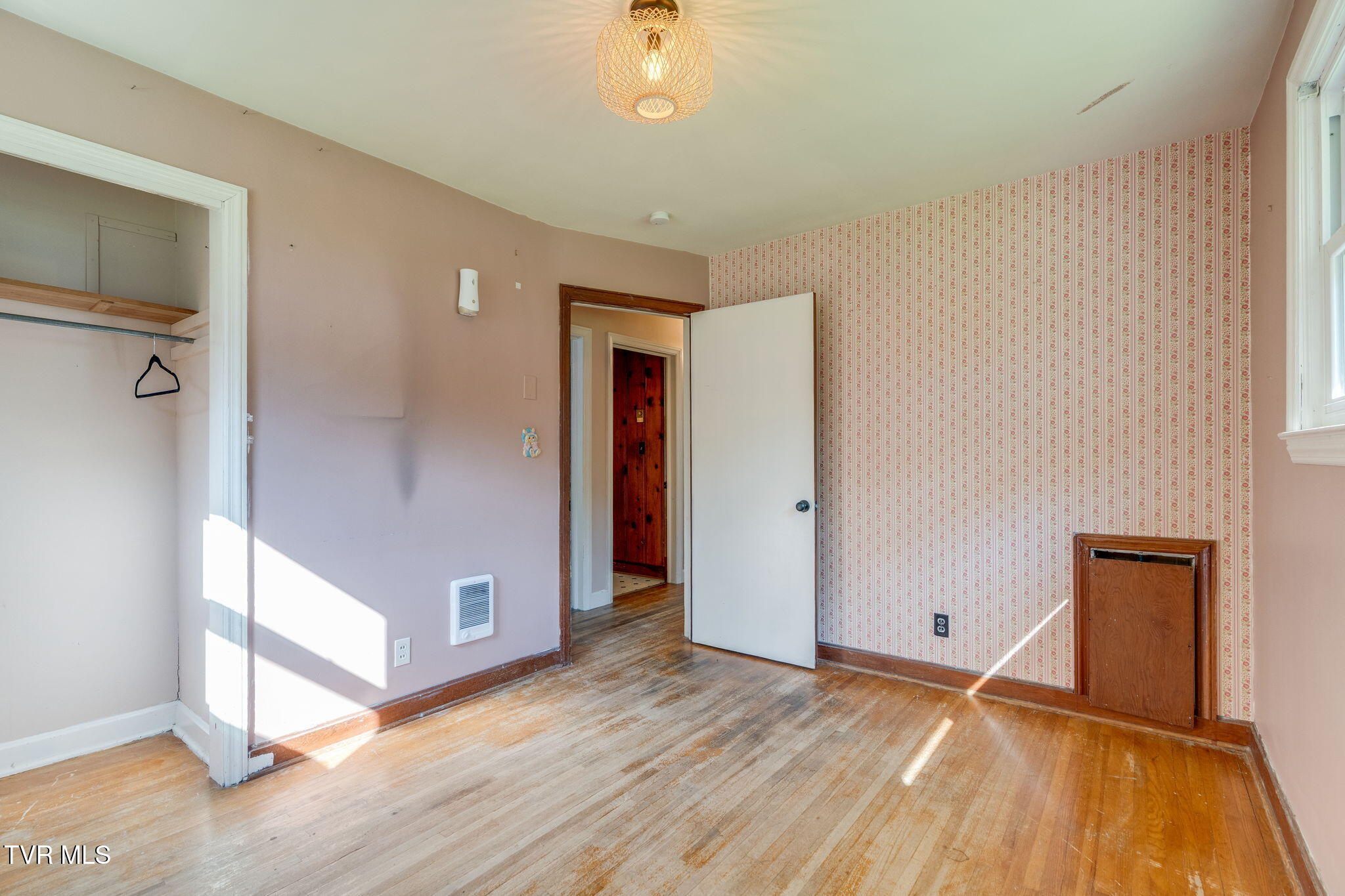 325 Ridgewood Drive