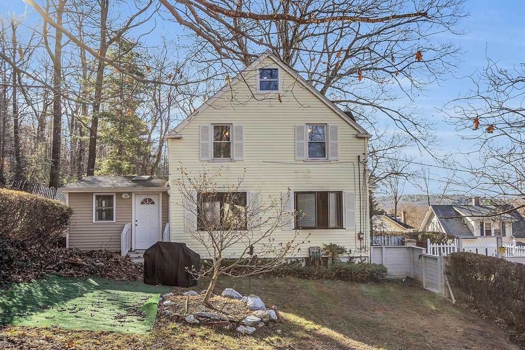 55 Villa St