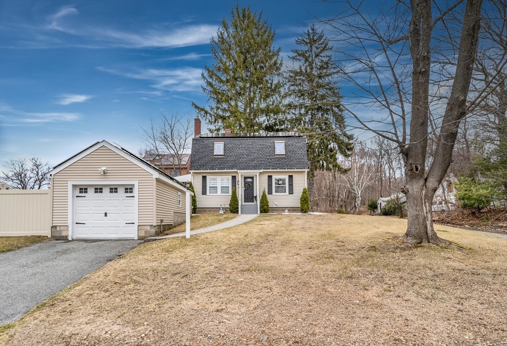 96 Lawton Ave