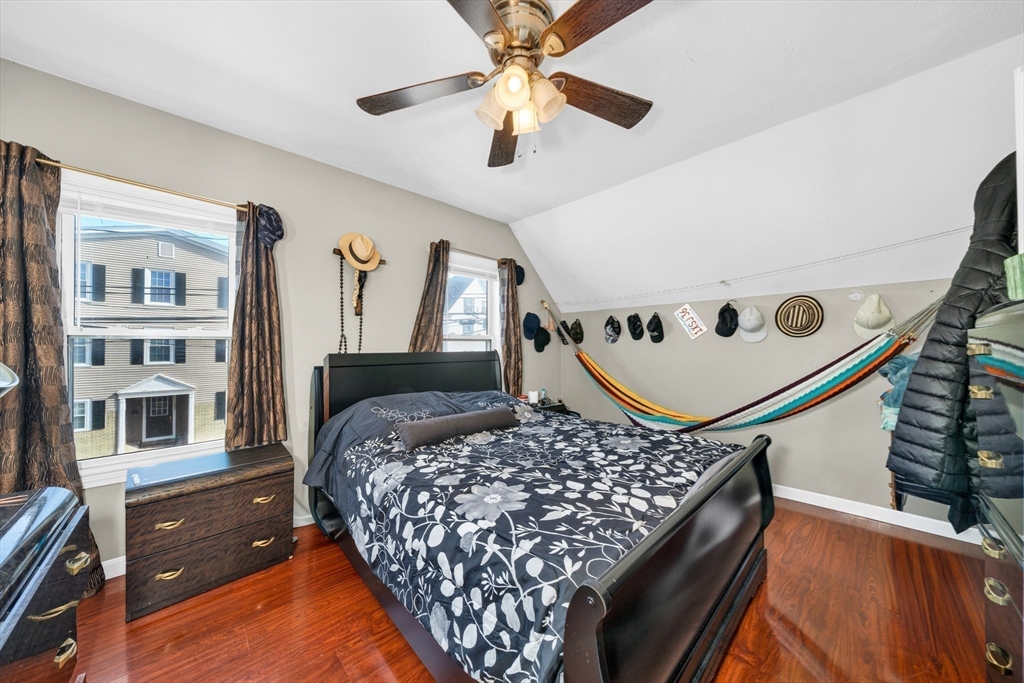 107 Apsley St