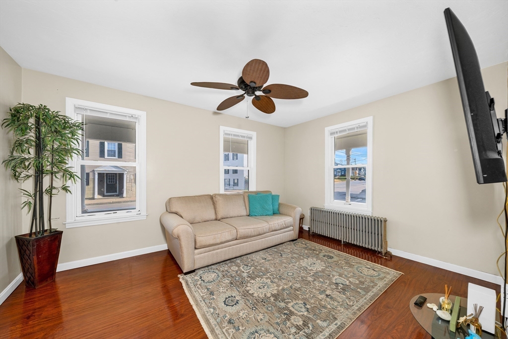 107 Apsley St