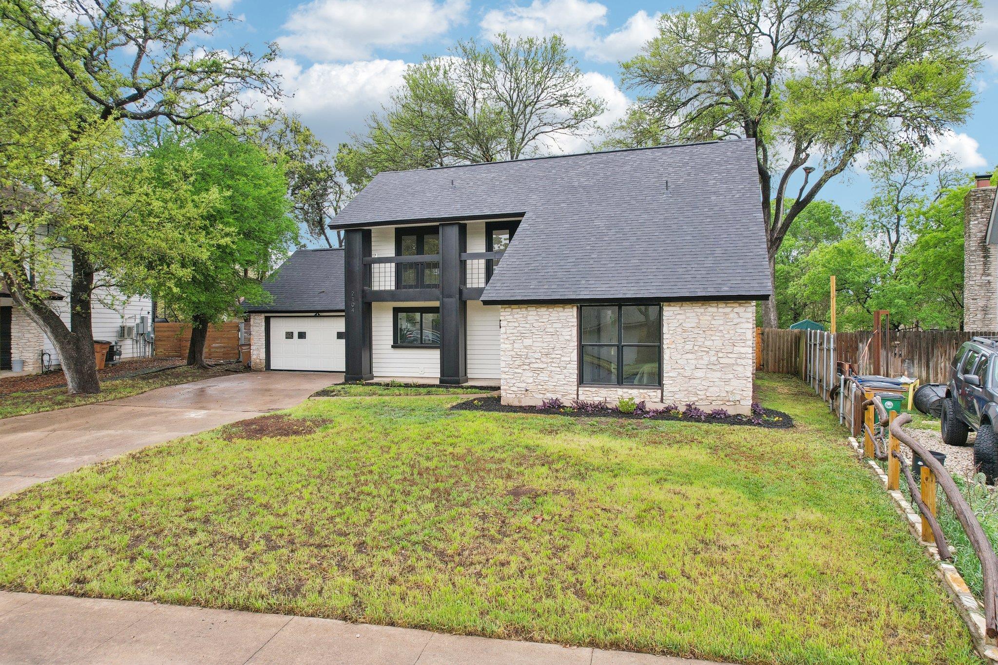 2104 Malvern Hill DR